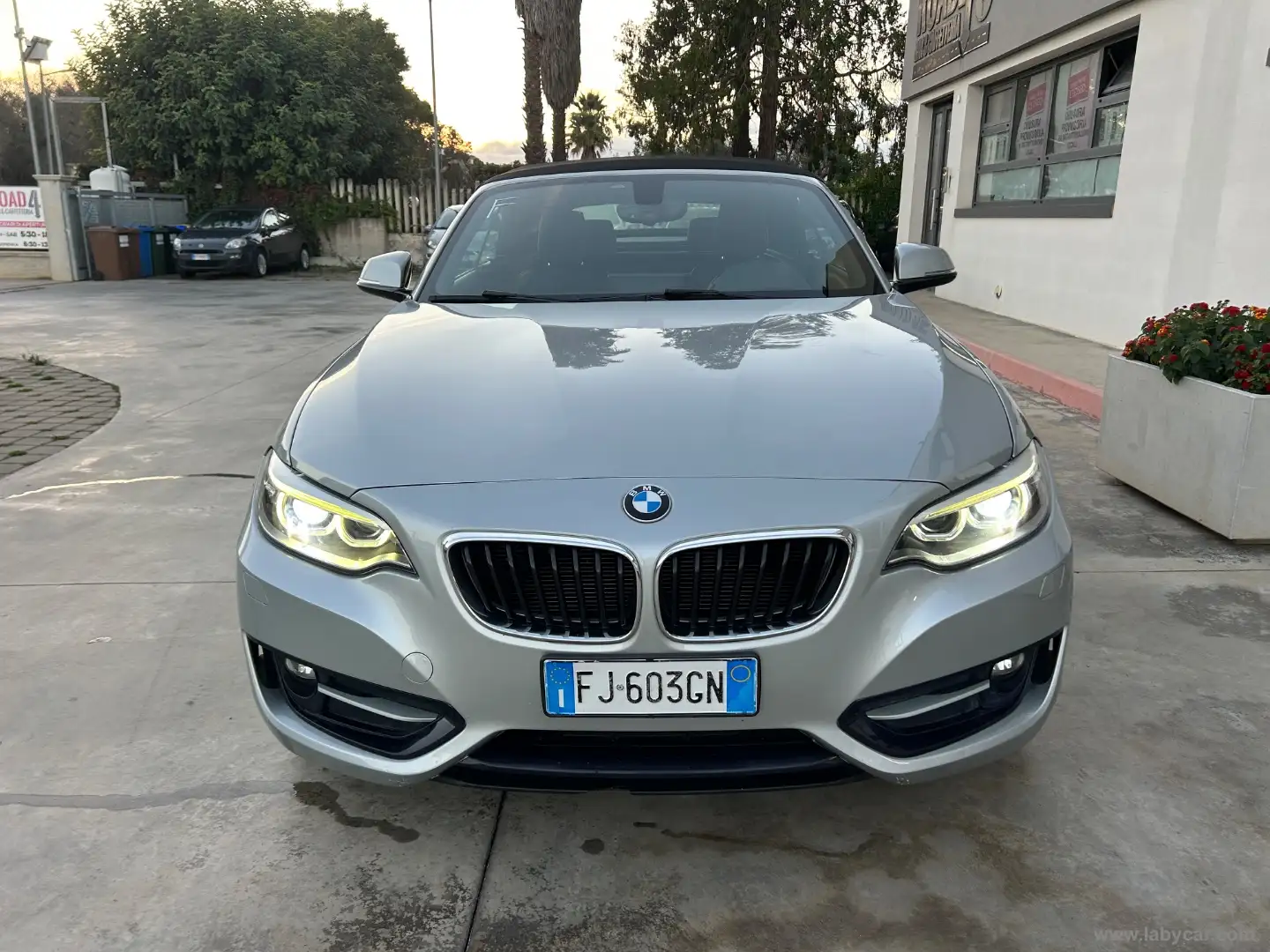 BMW 218 220d Cabrio Sport auto my15 190CV Argento - 2