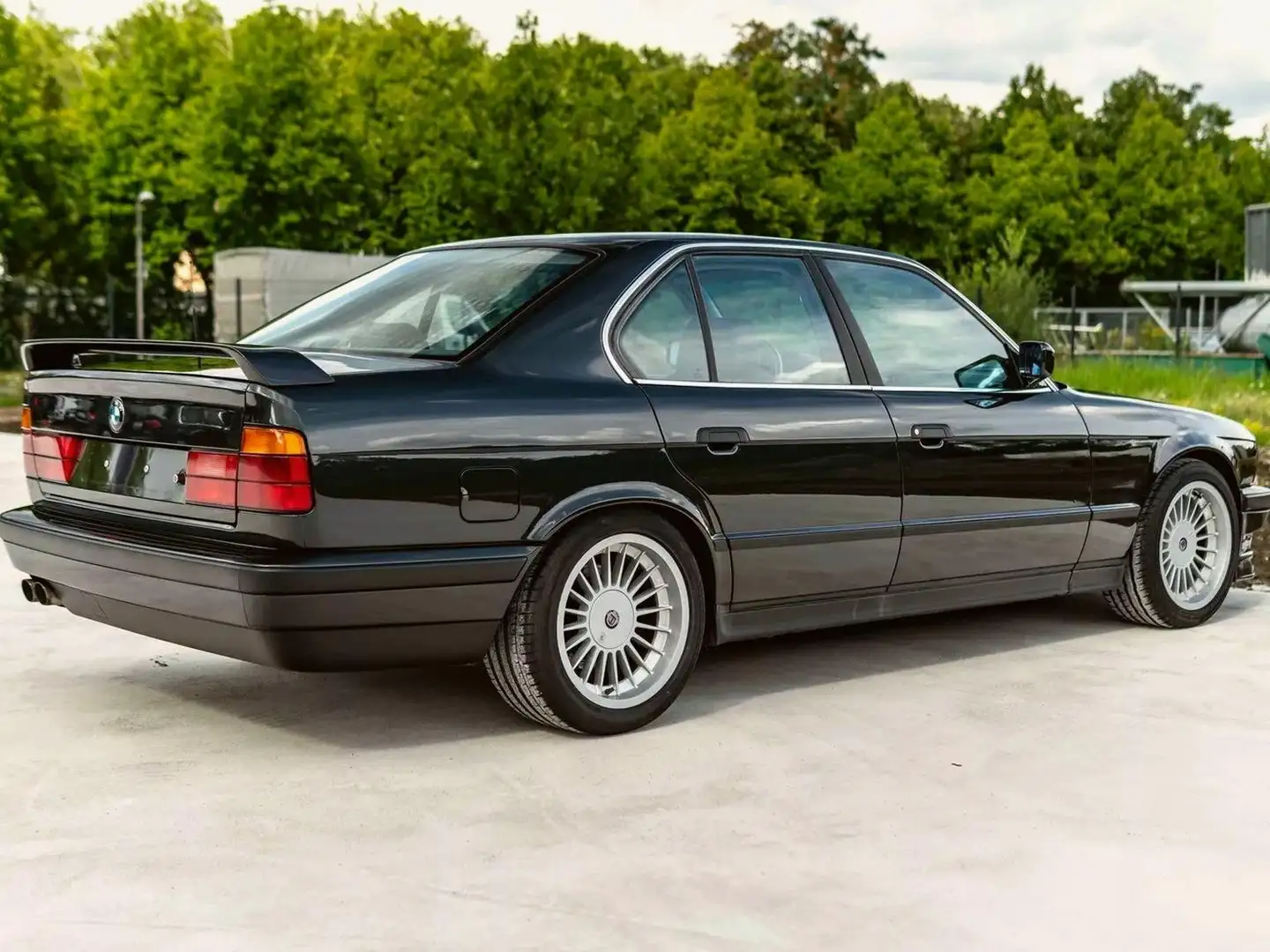 Alpina B10 Biturbo Schwarz - 2