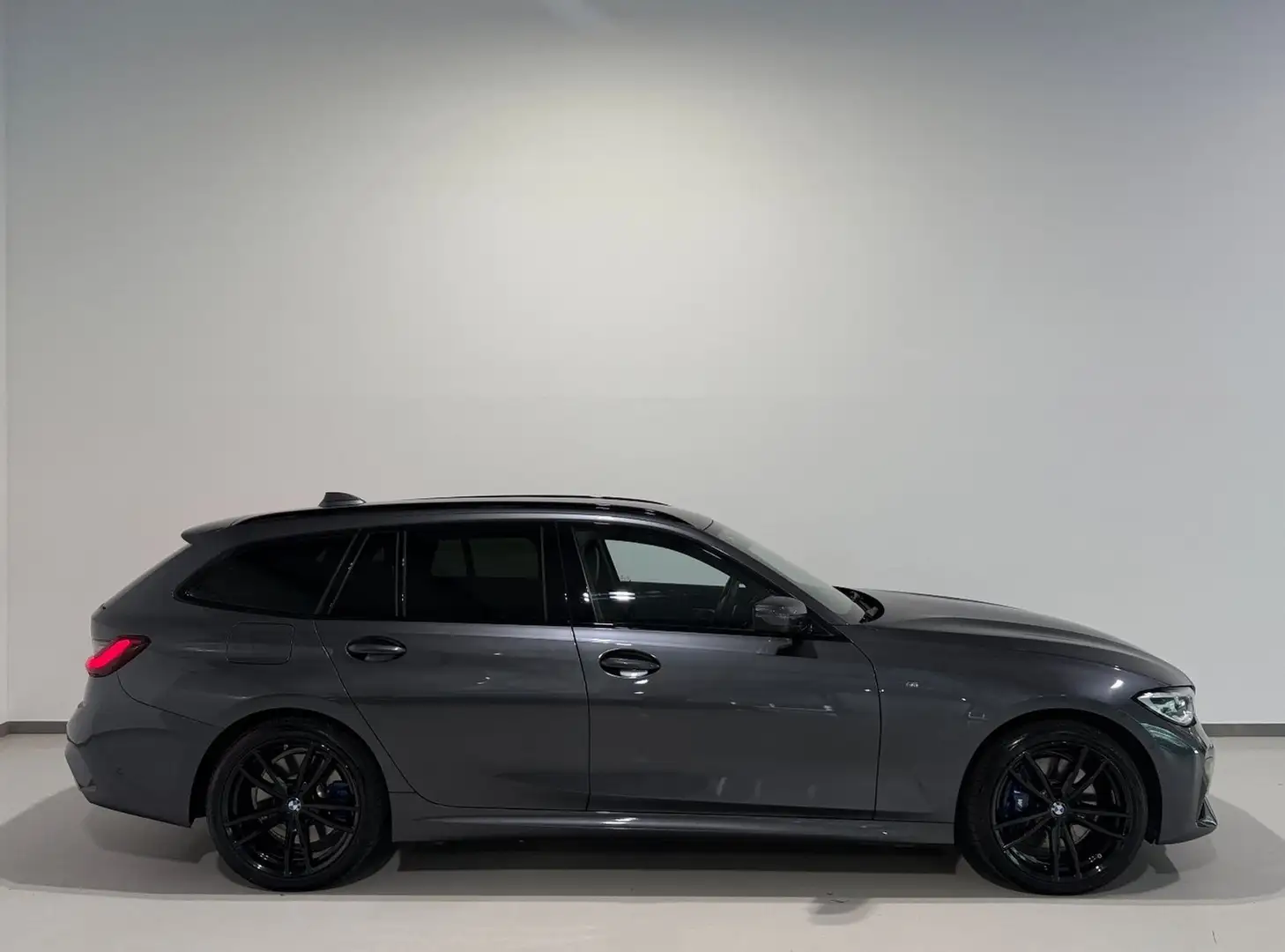 BMW 330 e xDrive G21/M-Sport/CockpitPRO/KEYLESS/AHK/Kamer Grau - 2