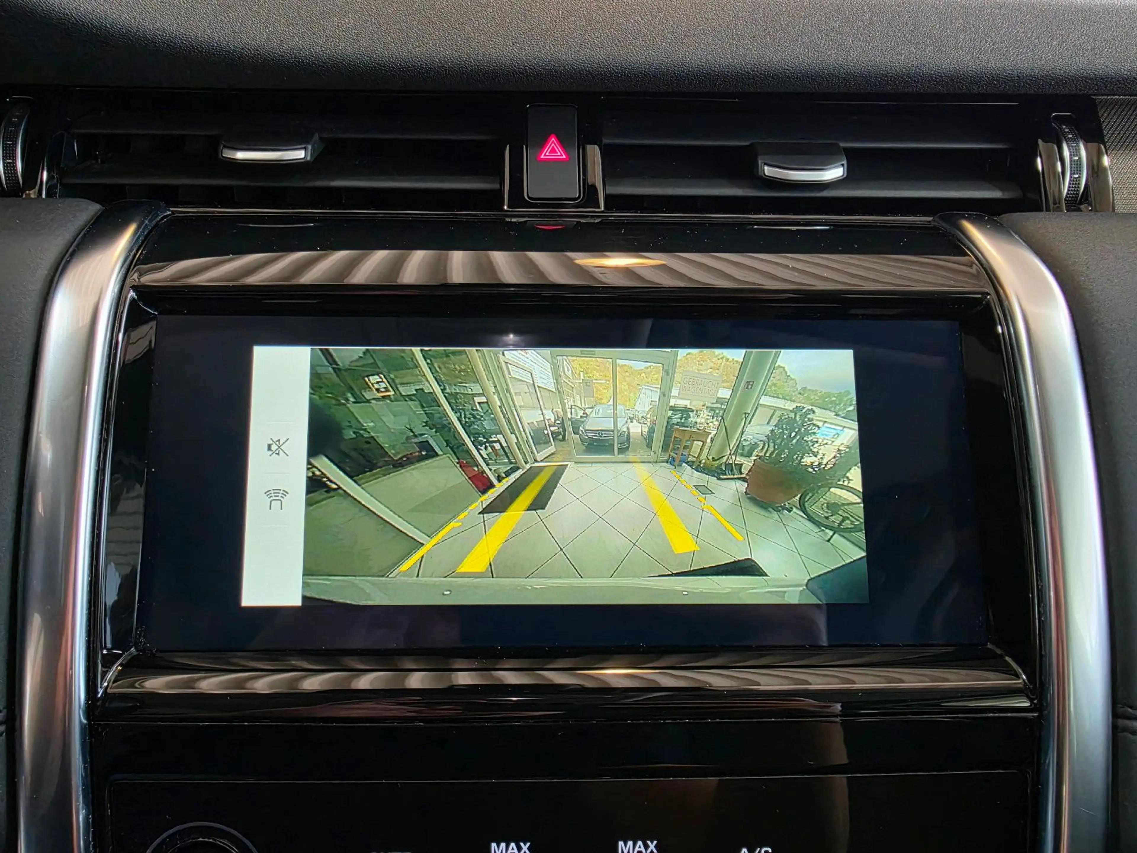Land Rover Discovery Sport AWD Facelift+Automatik+NAVI+AHK — photo 12