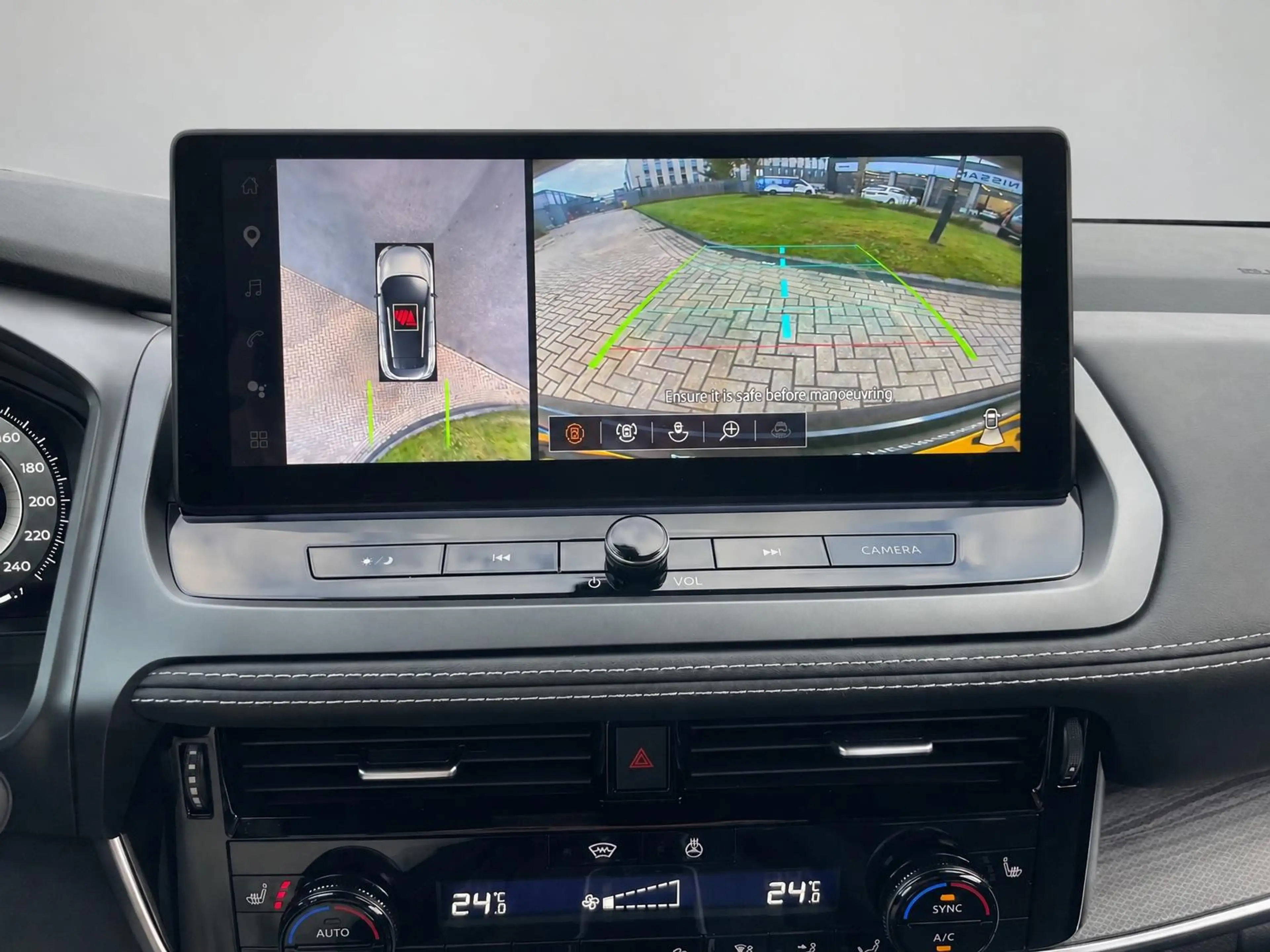 Nissan Qashqai 1.3 MHEV Xtronic Tekna Plus — photo 8