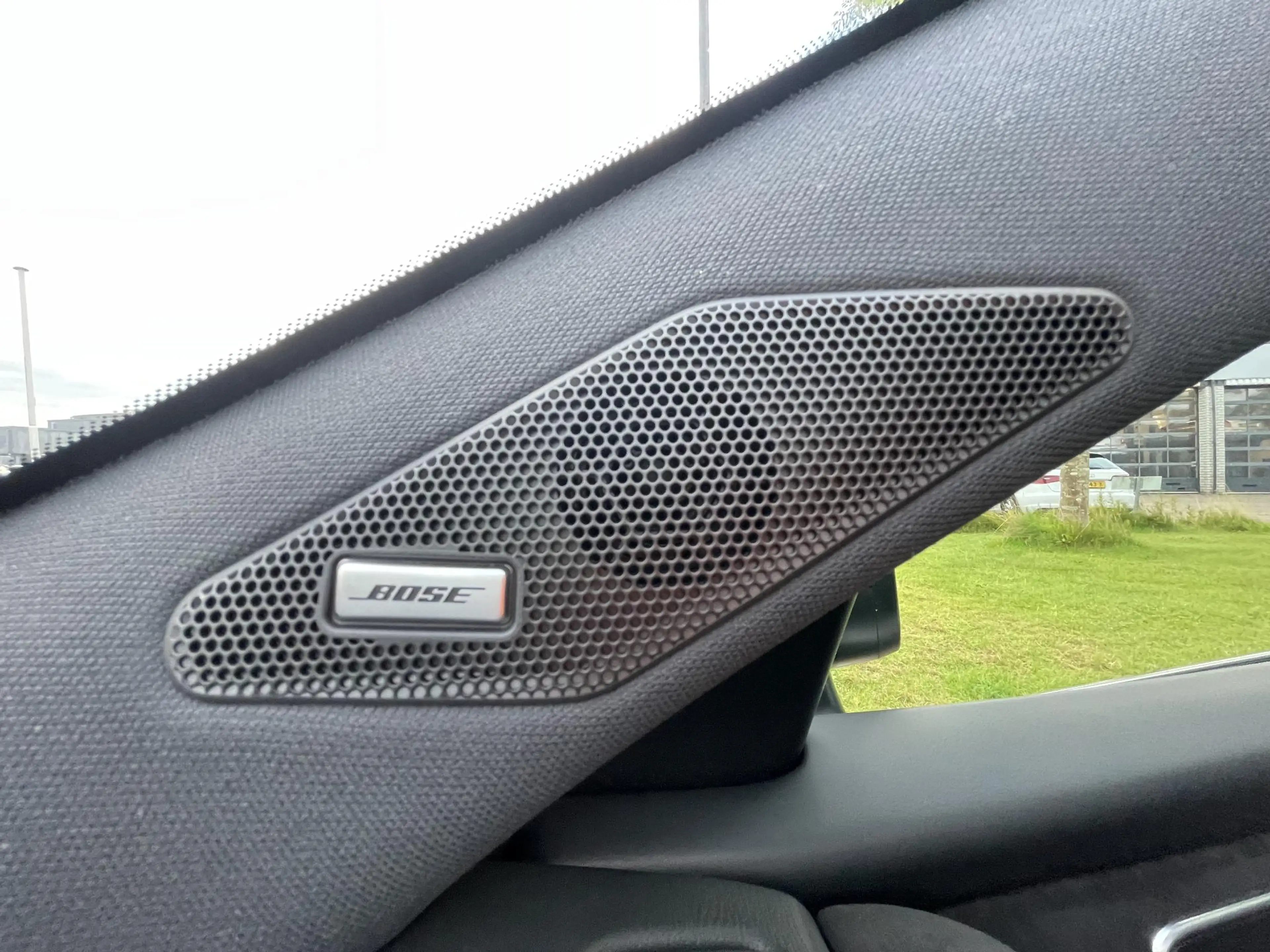 Nissan Qashqai 1.3 MHEV Xtronic Tekna Plus — photo 20