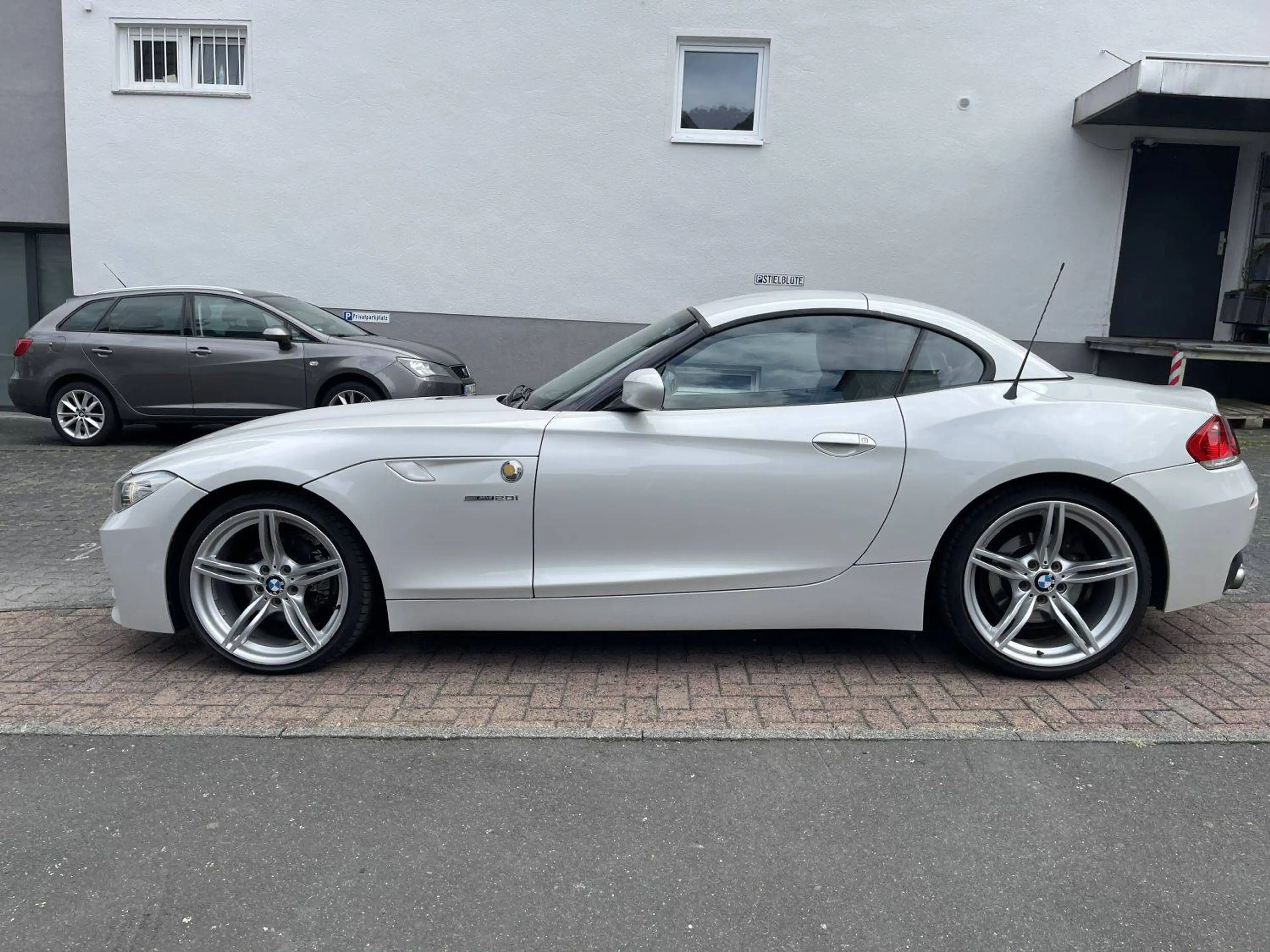 BMW Z4 Z4 sDrive20i,M-Sport,Navi,19",Xenon,Leder — photo 2