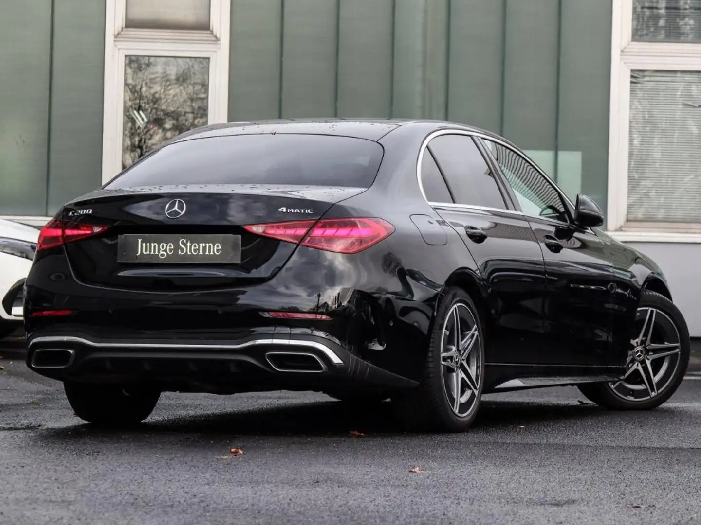 Mercedes-Benz C 200 4M AMG-Sport/SHD/LED/Kamera/Ambiente/18" crna - 2