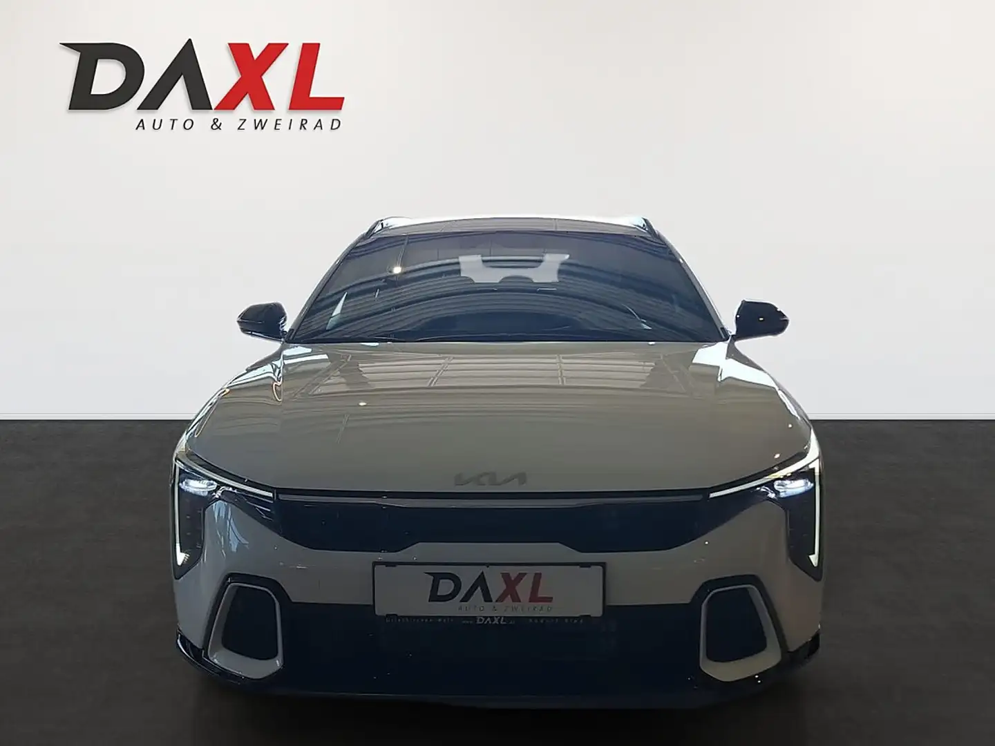 Kia K4 WGN/GT-LINE/1.6 TGDI/DCT7/150/MY26 Weiß - 2