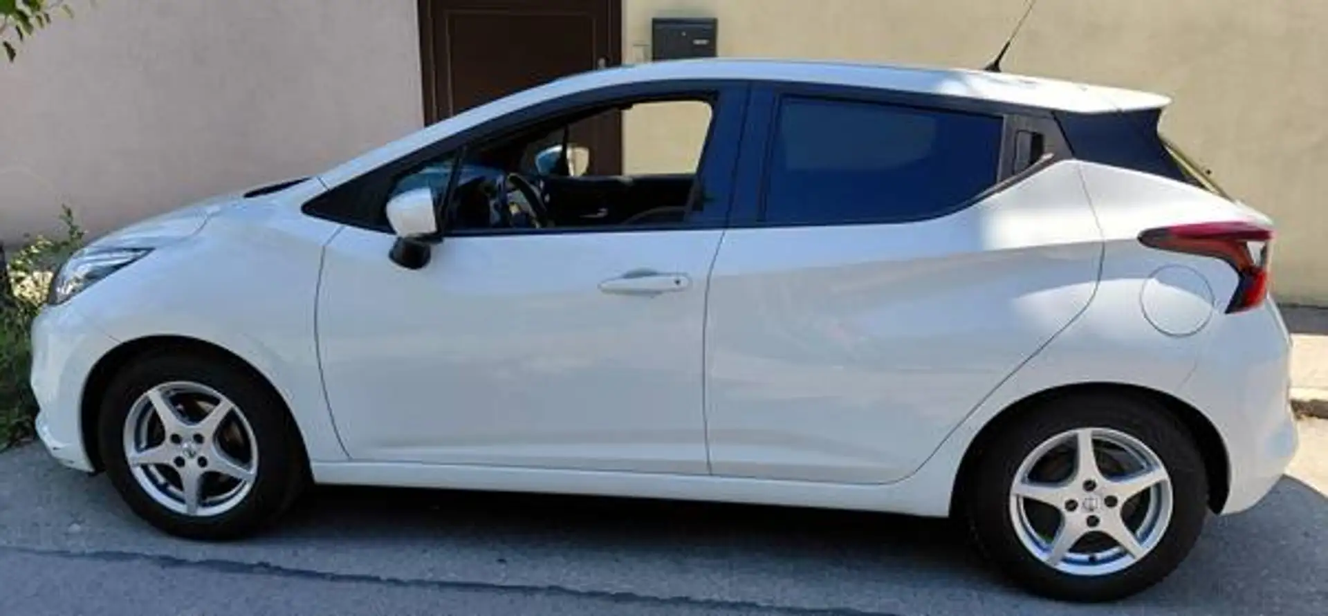 Nissan Micra Micra 0,9 IG-T 90 Tekna Tekna Weiß - 1