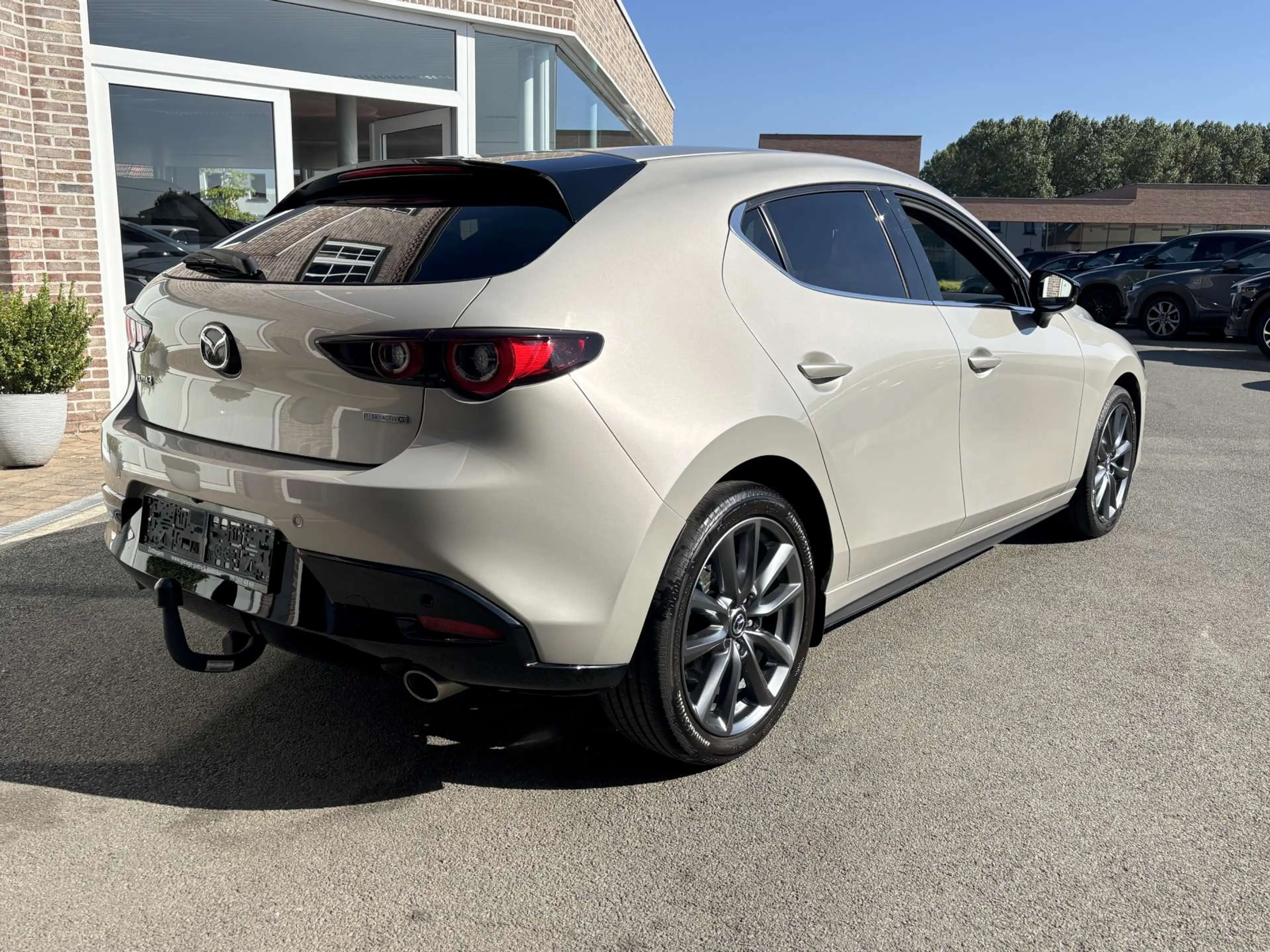 Mazda 3 3 2.0 M-HYBRID / Automaat / Trekhaak / 150pk / 67000km — photo 5