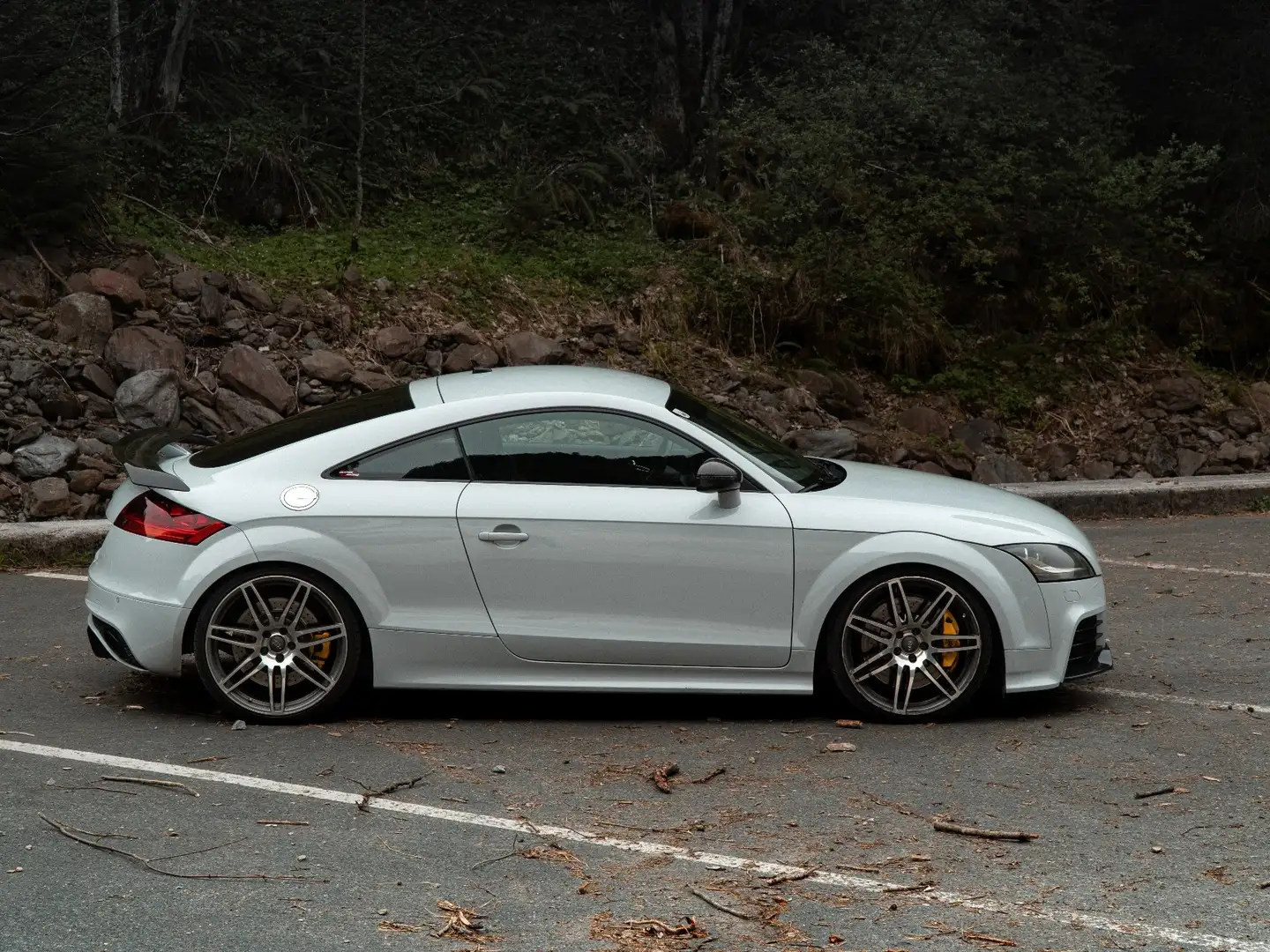 Audi TT RS Coupé 2,5 TFSI quattro Gris - 2