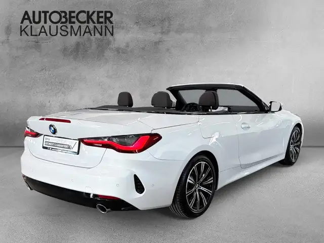 BMW 4 Series view 2