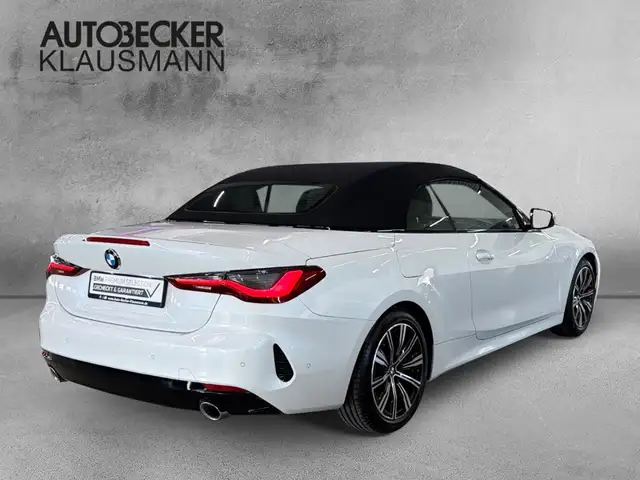 BMW 4 Series view 8