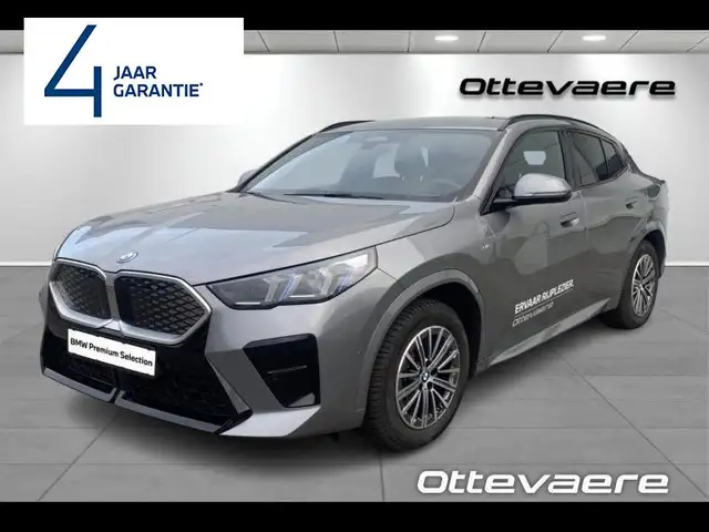 BMW iX2 xDrive30