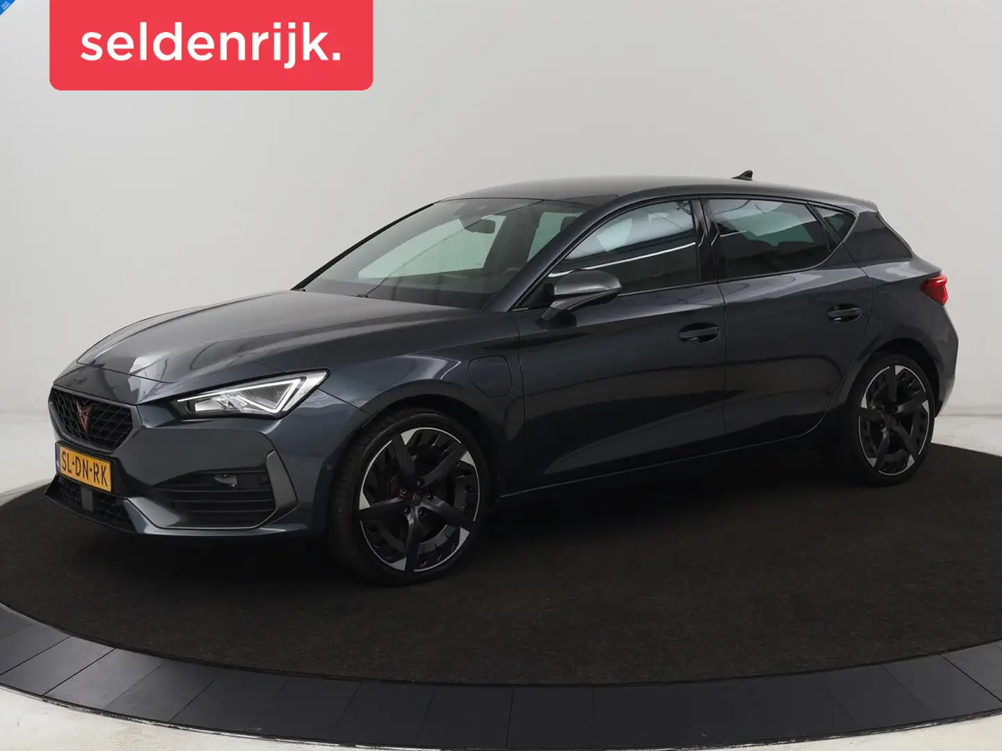 CUPRA Leon 1.4 eHybrid VZ | 245pk | Stoelverwarming | Adaptiv Gris - 1