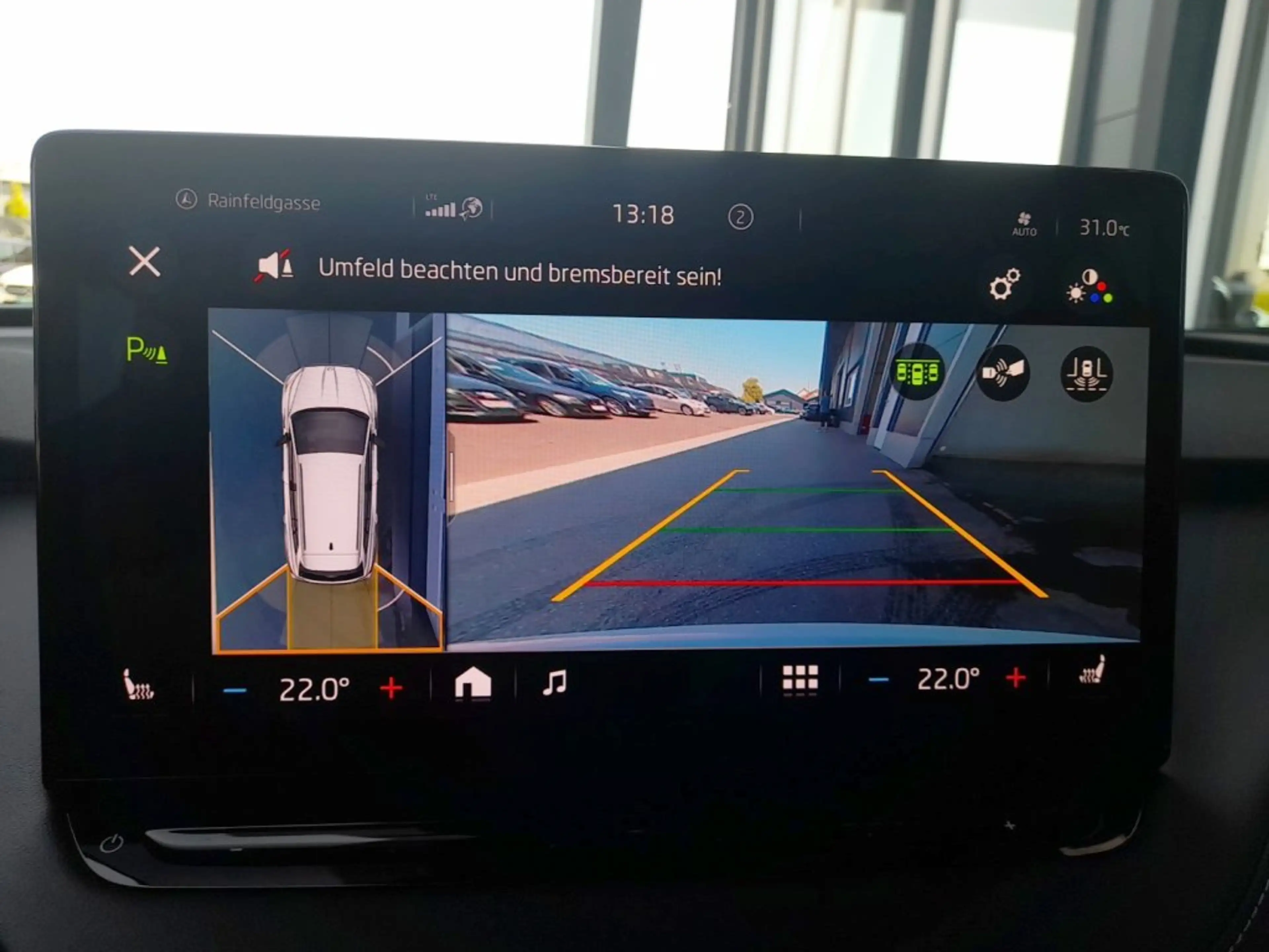 Skoda Enyaq IV SPORTLINE 4x4 82kWh Aut. *20 ZOLL / SKY / LED / NAVI / AHV & 360° KAMERA / LEDER-ALCANTARA / SHZG v+h* — photo 5