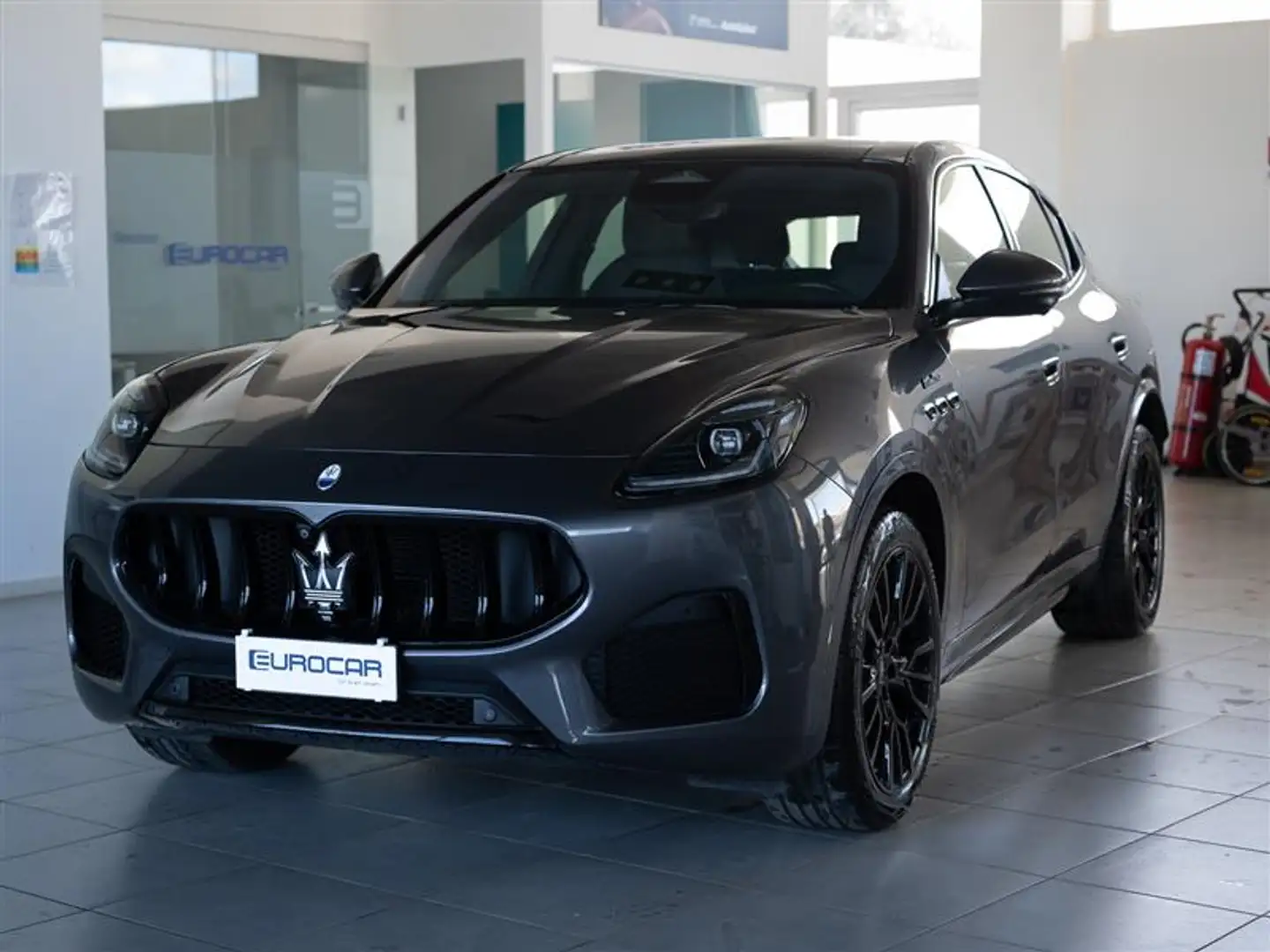 Maserati Grecale 2.0 Mhev 330 cv MODENA 36 MESI DI GARANZIA Gris - 1