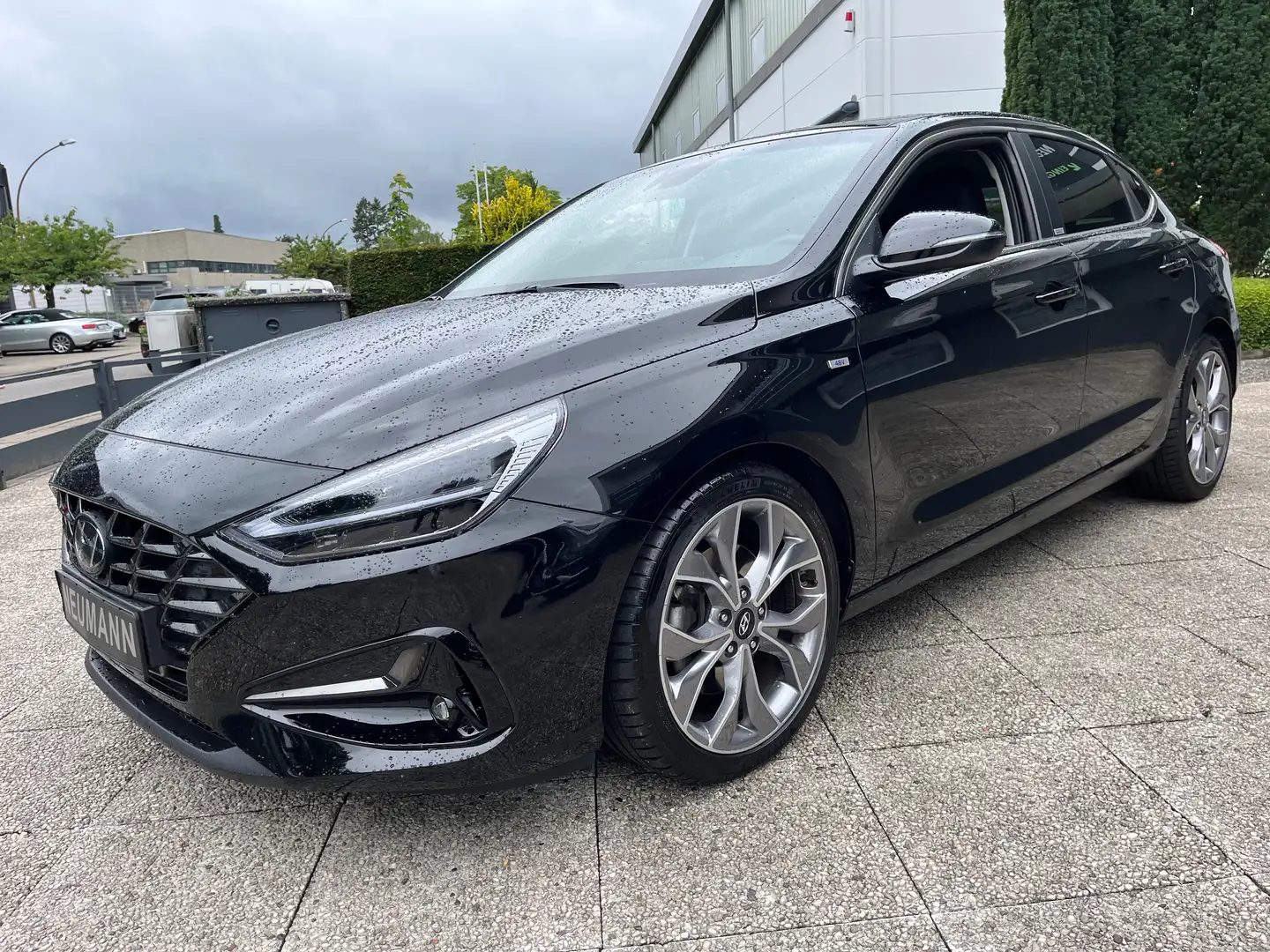 Hyundai i30 Prime Mild-Hybrid Noir - 2
