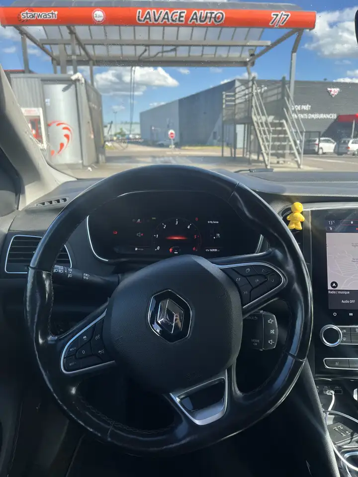 Renault Megane Berline — photo 8
