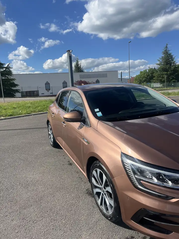 Renault Megane Berline — photo 3