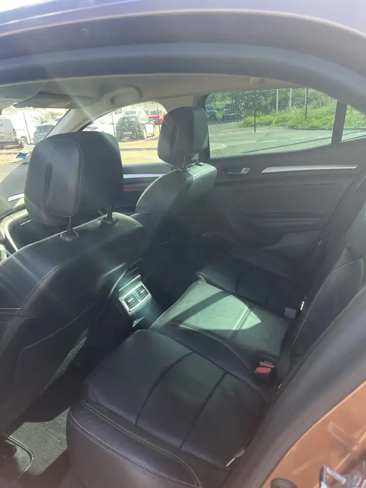Renault Megane Berline — photo 7