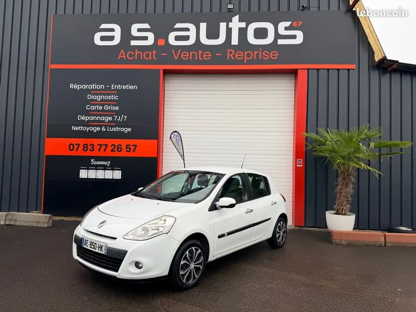 Renault Clio III 1.5 DCI 68 CV PHASE 2 5 PORTES Blanc - 1