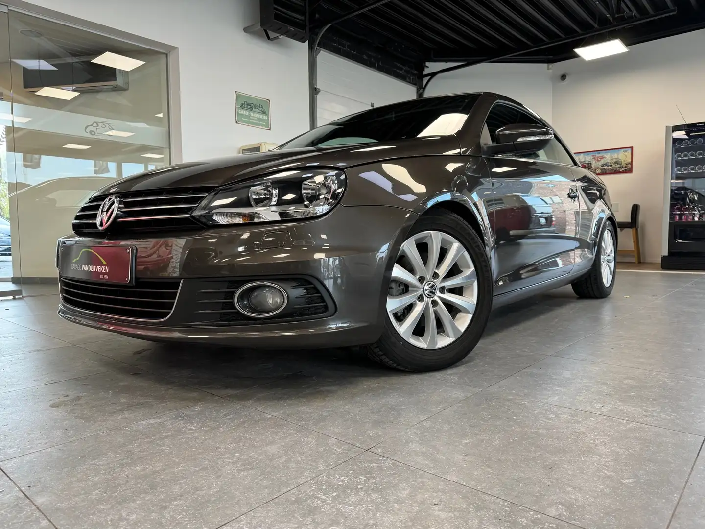 Volkswagen Eos 1.4 TSI BMT Brązowy - 1