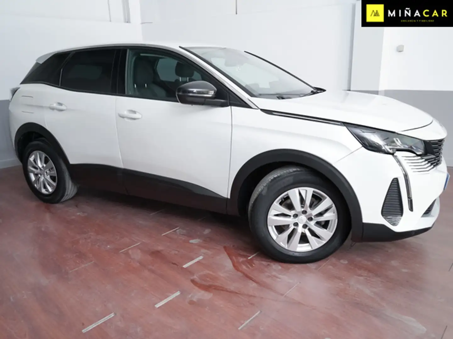 Peugeot 3008 1.6 BlueHDi Active 120 Alb - 2