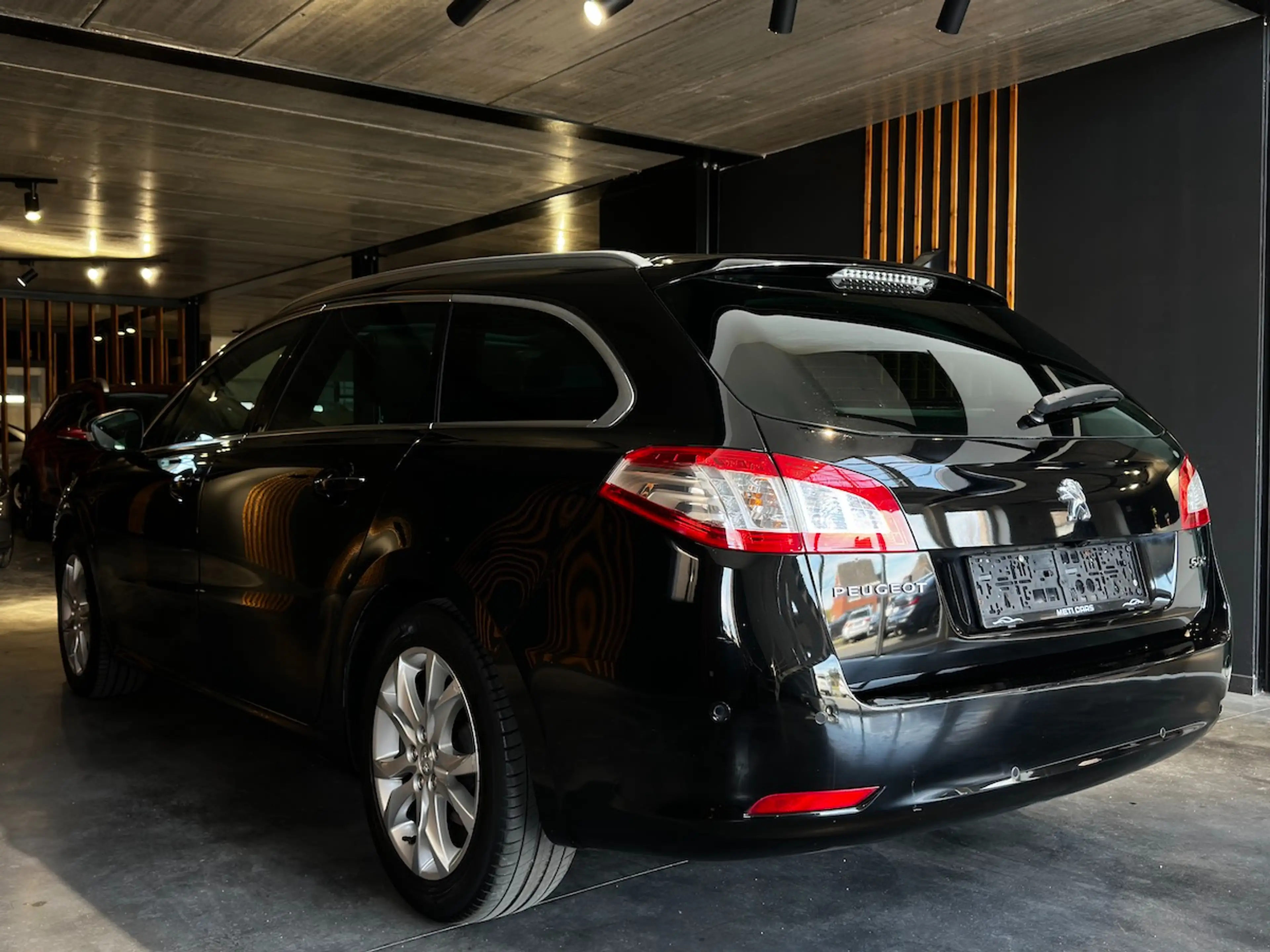 Peugeot 508 SW 1.6 THP Active | Camera | Navi | Sensoren | Head-up Display | ... — photo 11