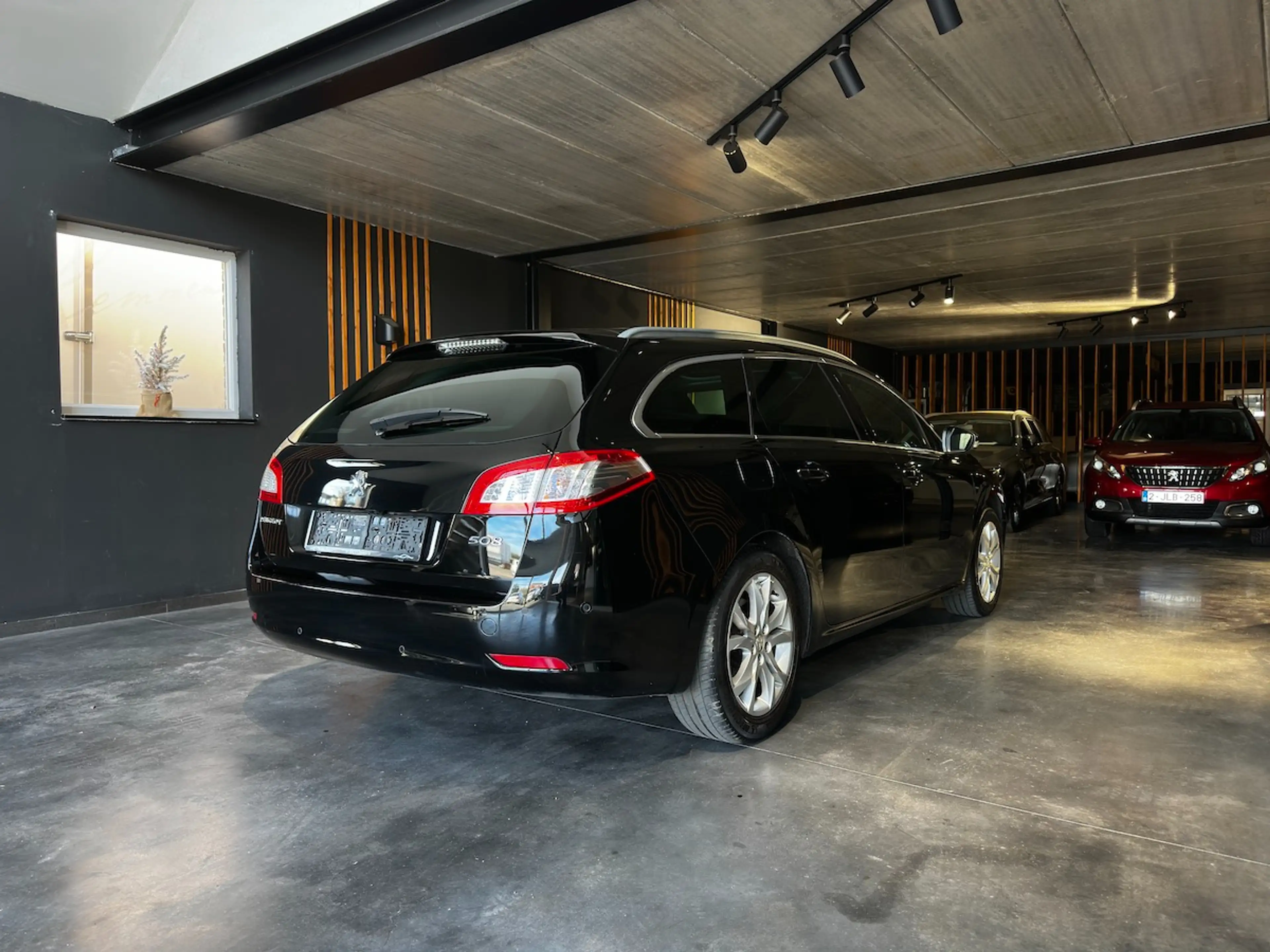 Peugeot 508 SW 1.6 THP Active | Camera | Navi | Sensoren | Head-up Display | ... — photo 8