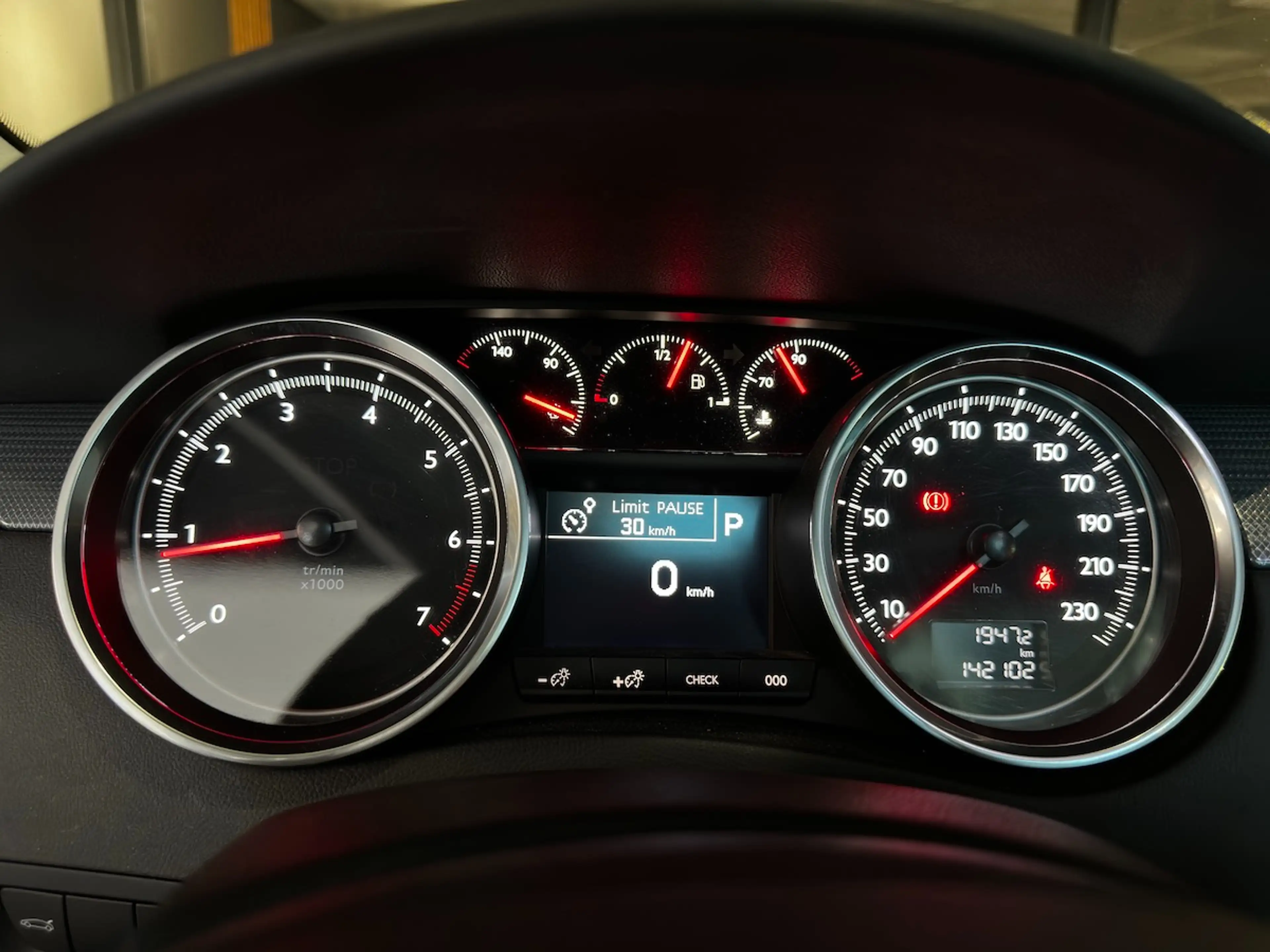 Peugeot 508 SW 1.6 THP Active | Camera | Navi | Sensoren | Head-up Display | ... — photo 14