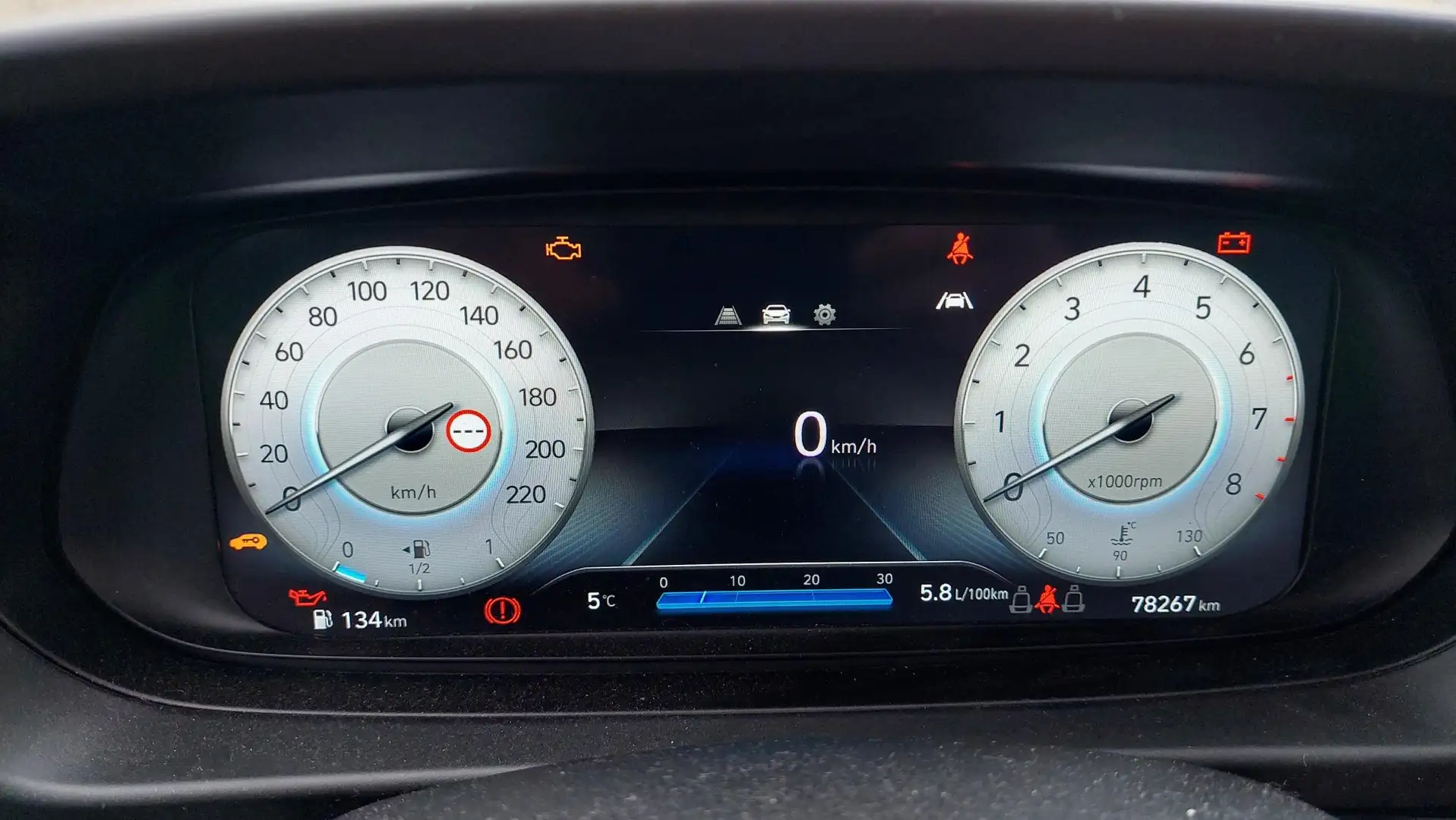 Hyundai i20 MPI i-Line Plus Grau - 2