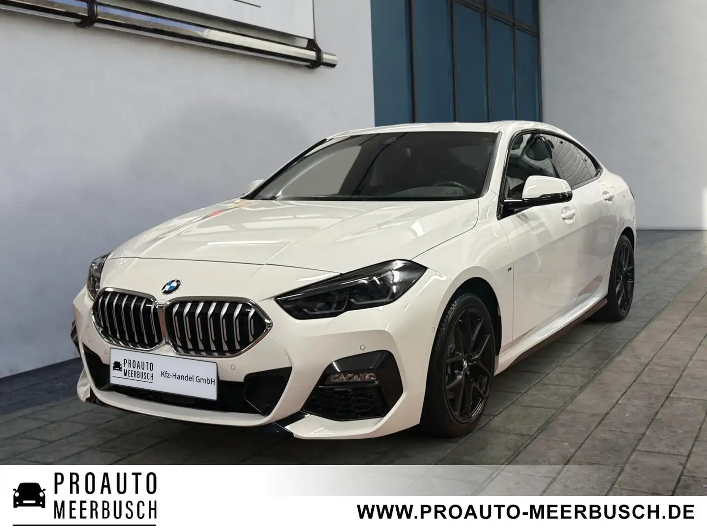 BMW 218 i Gran Coupe M Sport PANO/ADAPTLED/KAMERA/ACC Weiß - 1