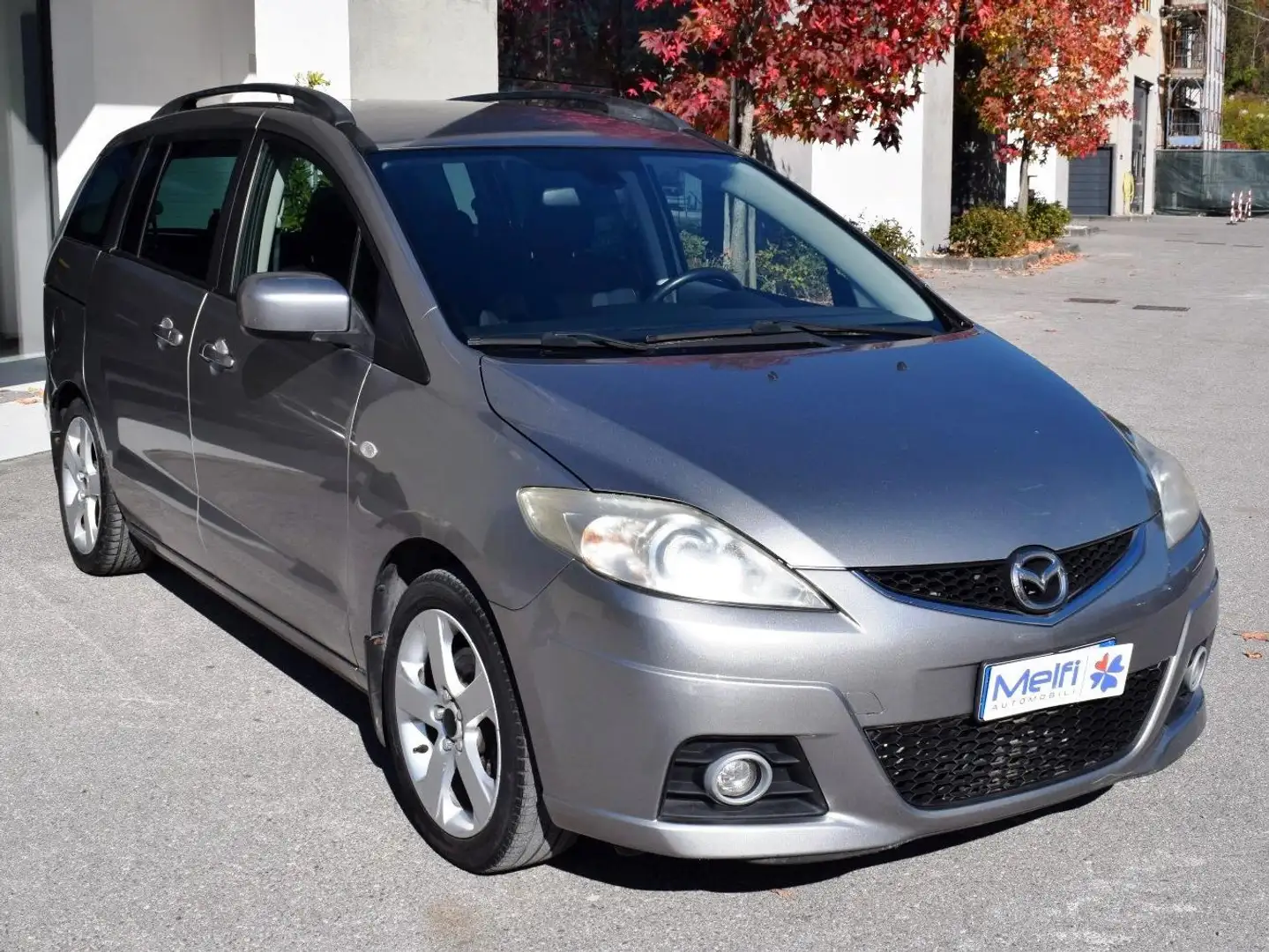 Mazda 5 2.0 MZ-CD 143cv Extra 7 posti, porte elettriche! Grigio - 1