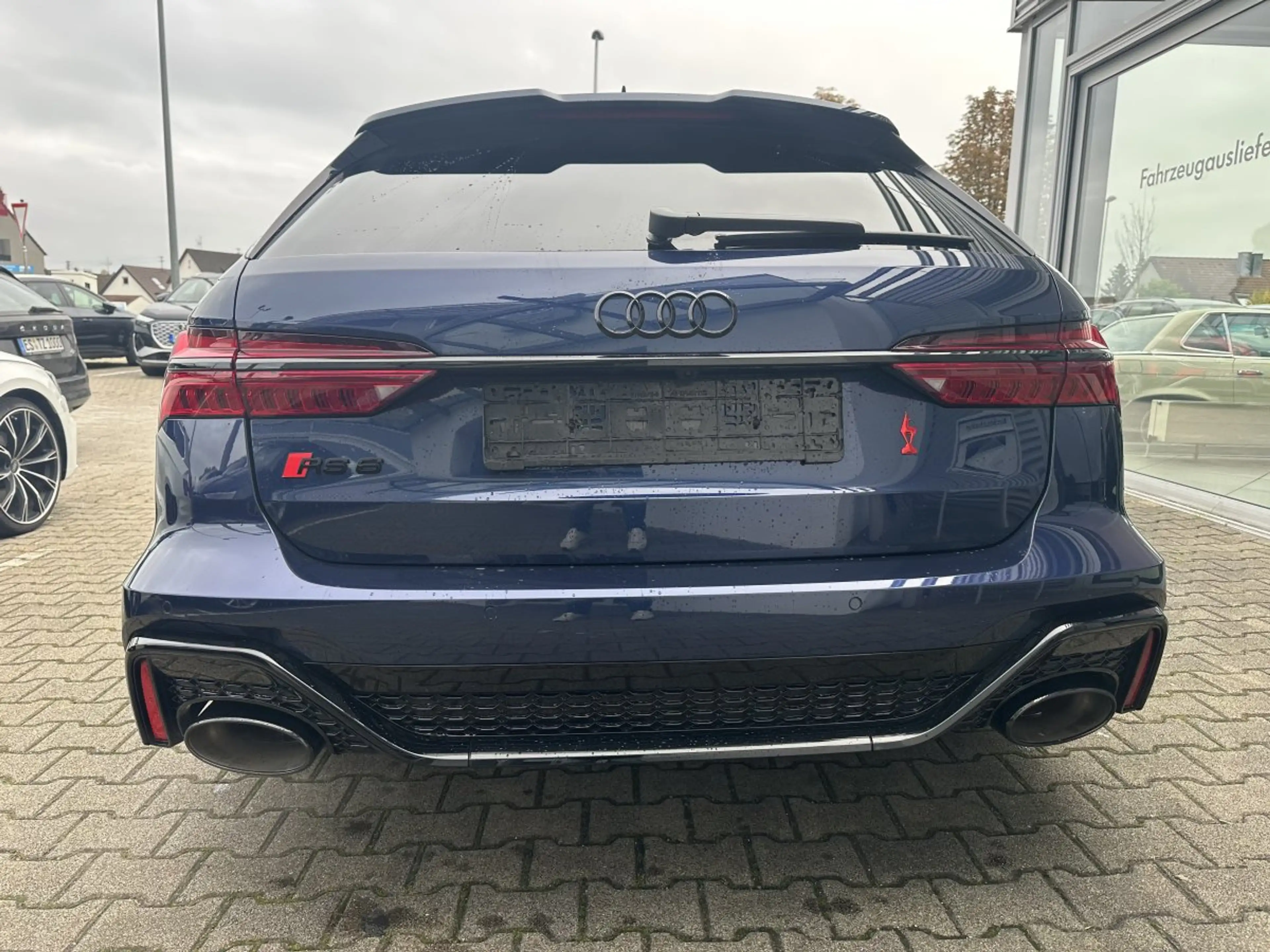 Audi RS6 AVANT 4.0TSI QUATTRO*HEAD-UP*PANO*STANDH.*AHK — photo 6