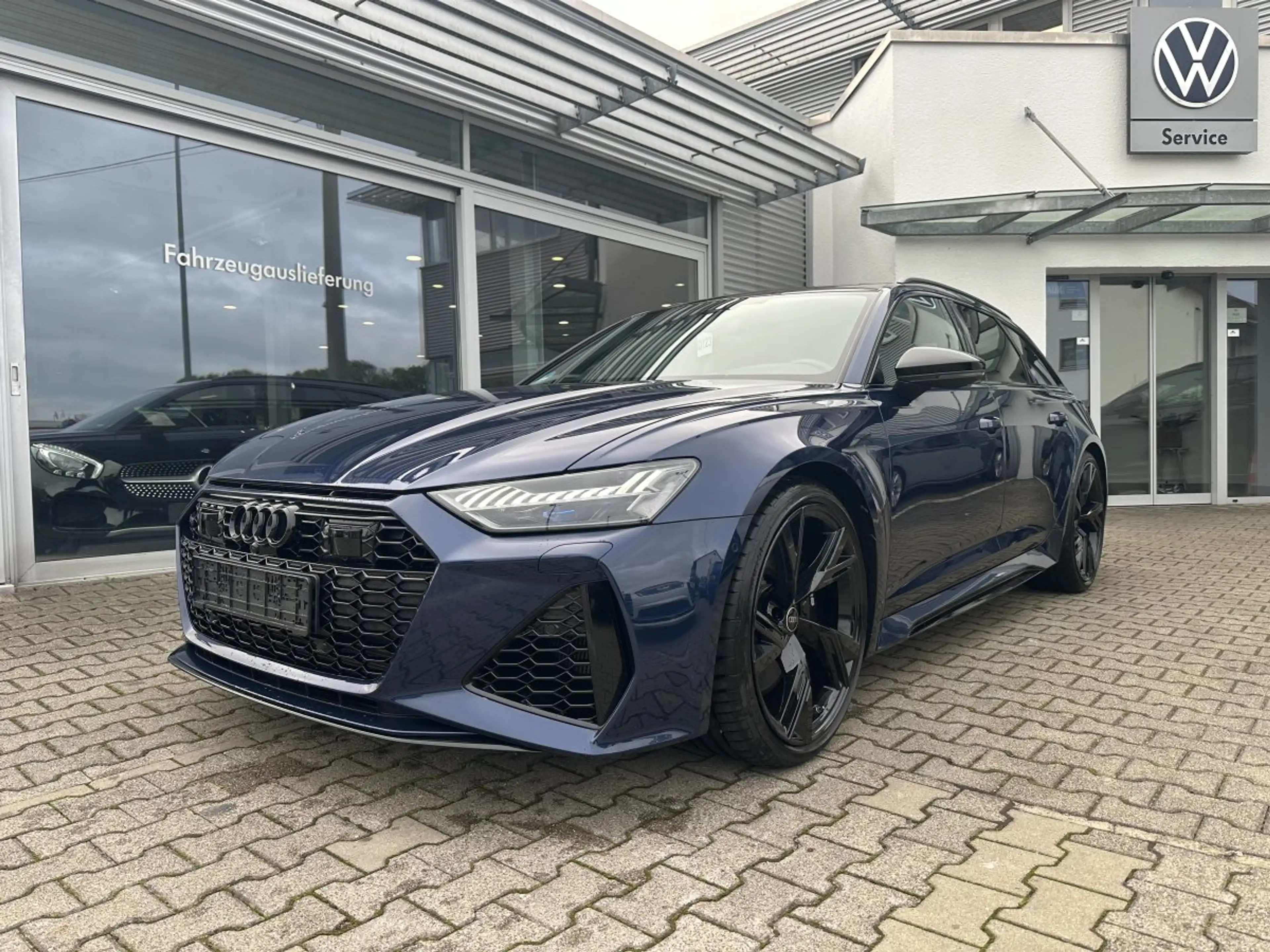 Audi RS6 AVANT 4.0TSI QUATTRO*HEAD-UP*PANO*STANDH.*AHK