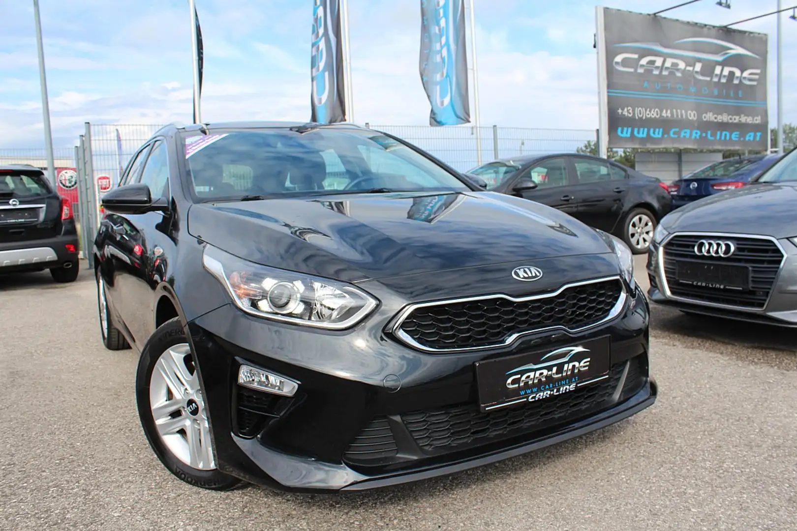Kia Ceed SW / cee'd SW ceed SW 1,6 CRDi SCR ISG Silber 48V DCT|Navi|La... Schwarz - 1