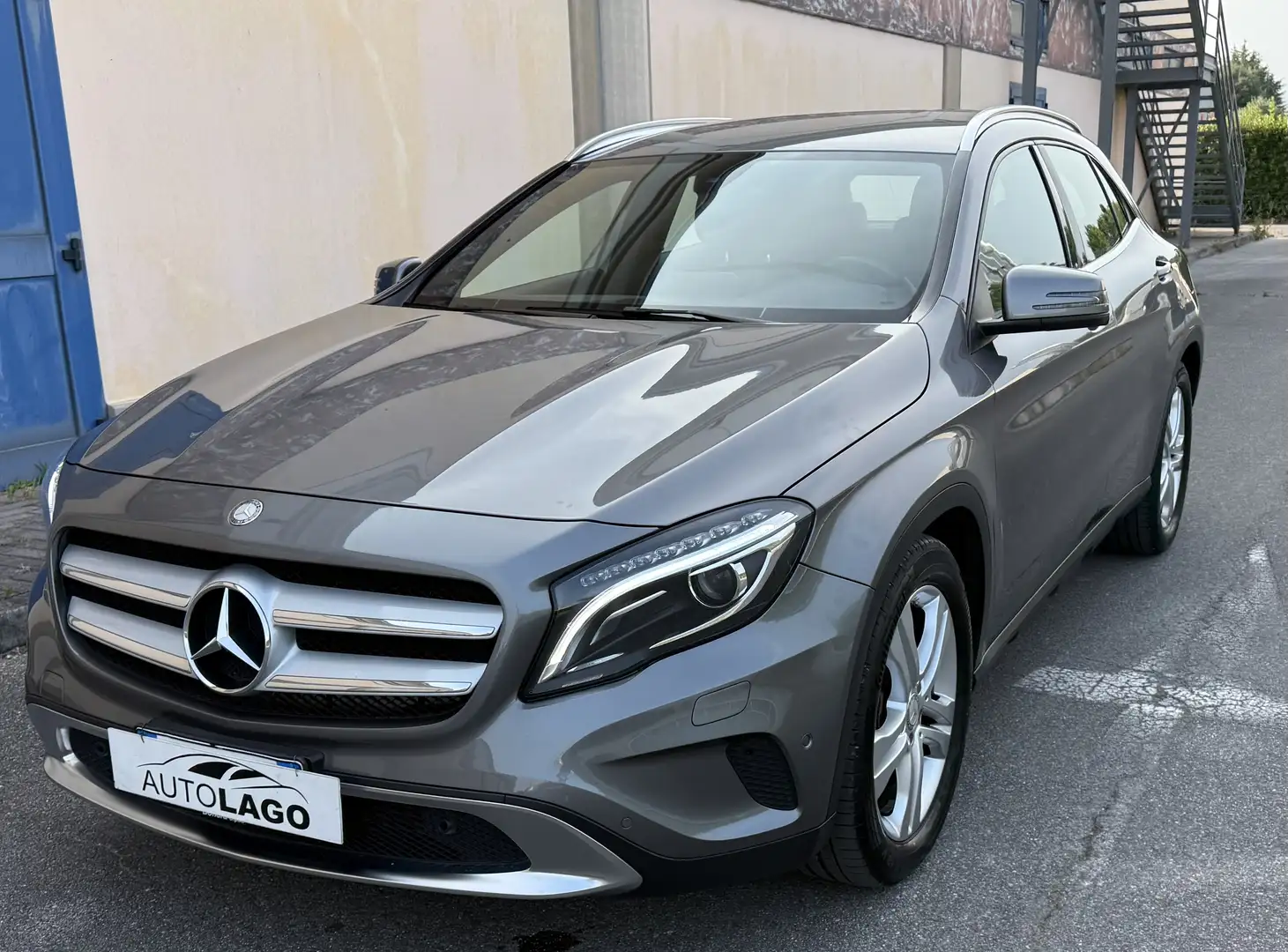 Mercedes-Benz GLA 200 d Enduro Activity 4matic auto Grigio - 2