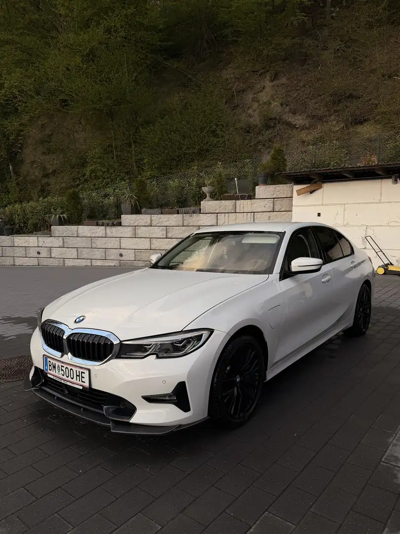 BMW 330 330e Aut. Advantage - 1