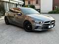 Mercedes-Benz A 180 d Automatic Business Extra Gris - thumbnail 3