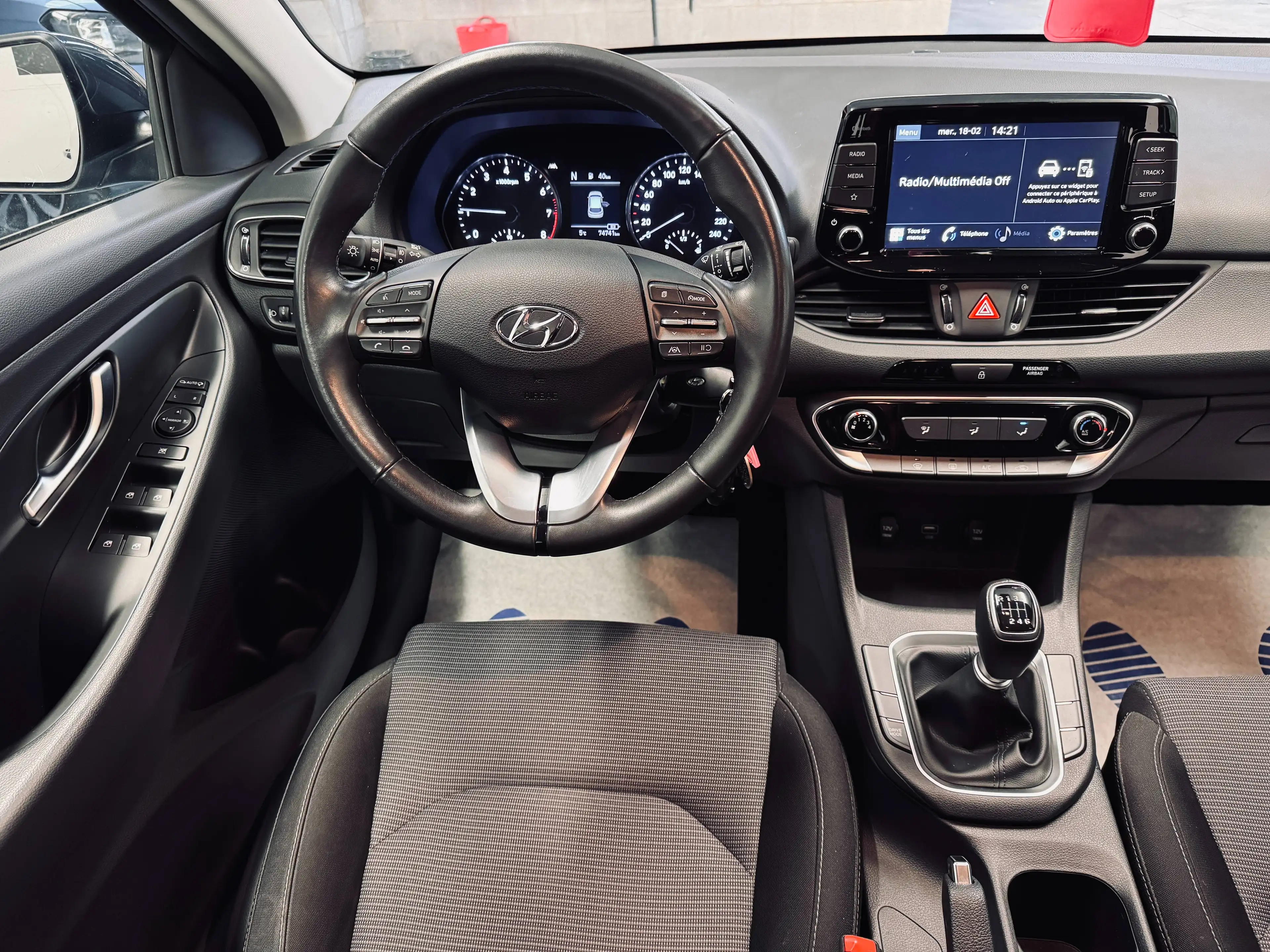 Hyundai i30 i30 hybride,  1er proprio, Garantie 1 an — photo 15