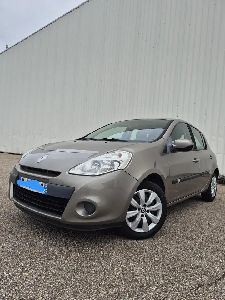 Renault Clio 1.2 16V 75 eco2 Authentique