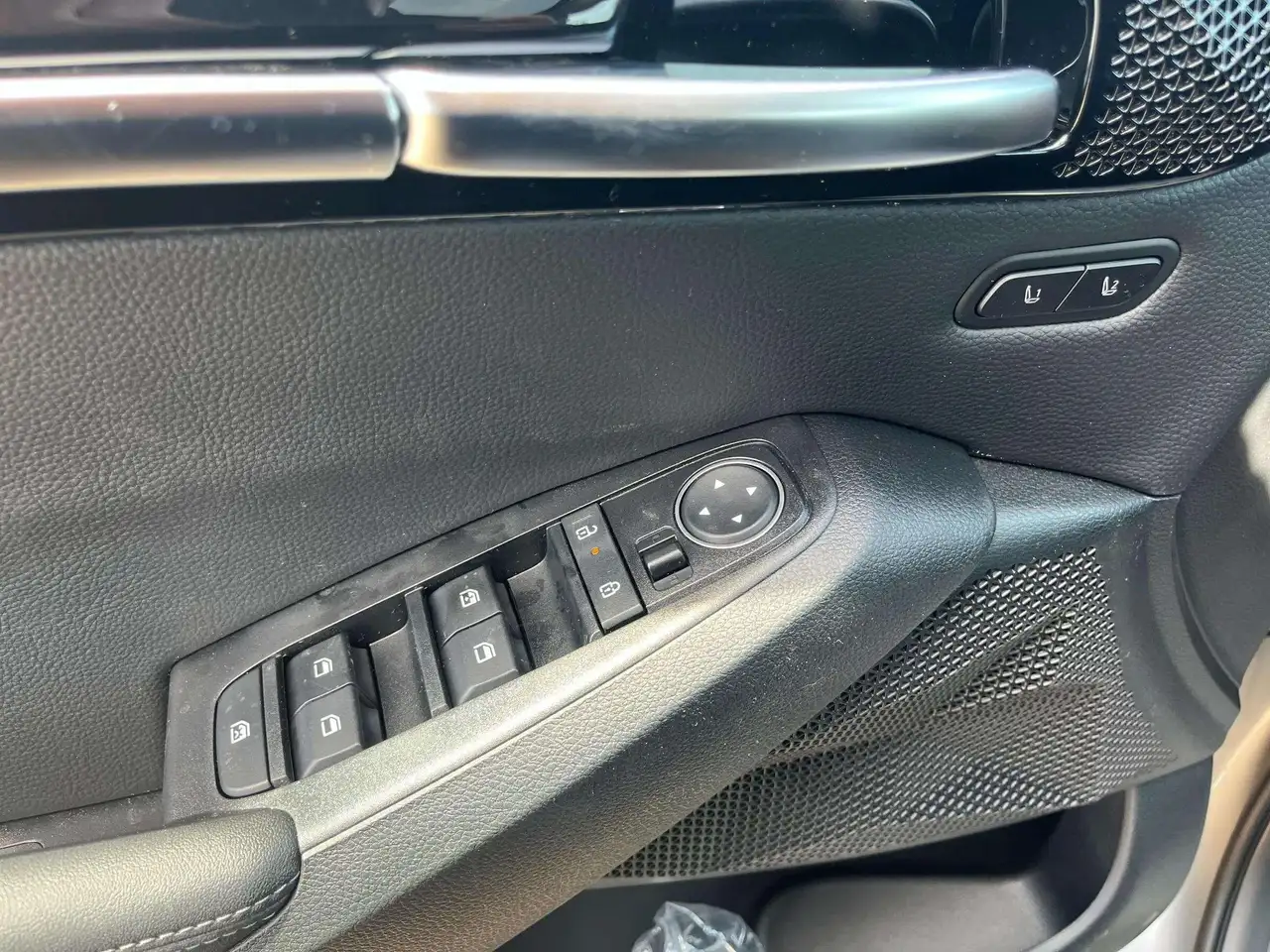 Kia Seltos снимка Kia Seltos