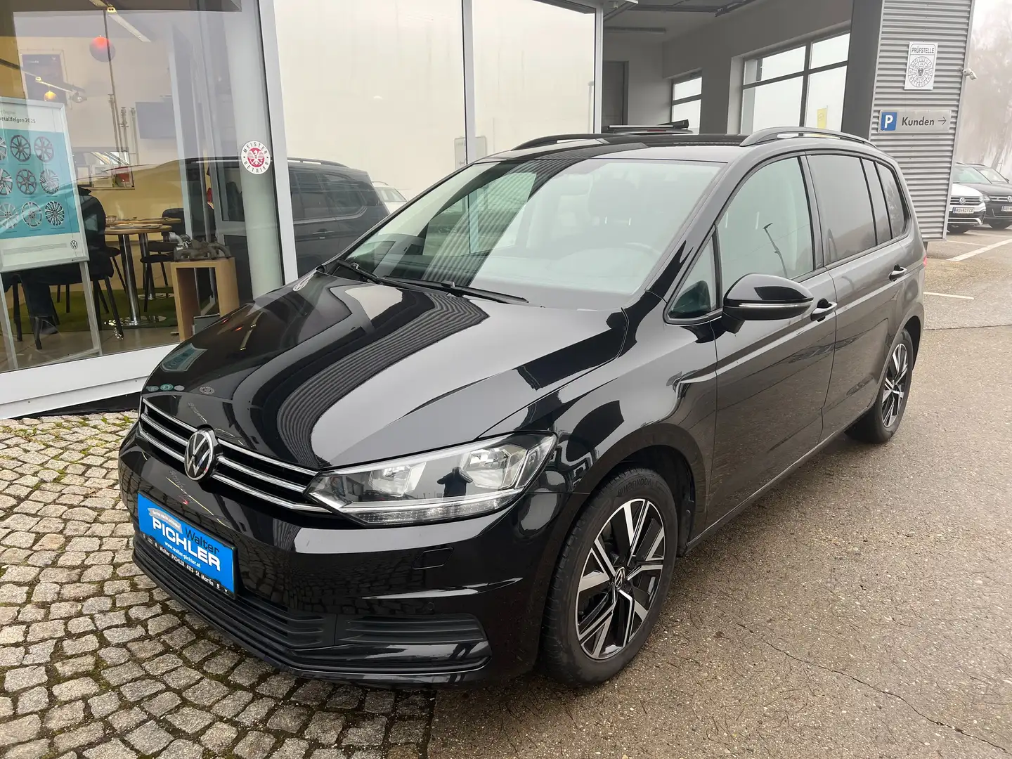 Volkswagen Touran Comfortline TDI DSG Schwarz - 1