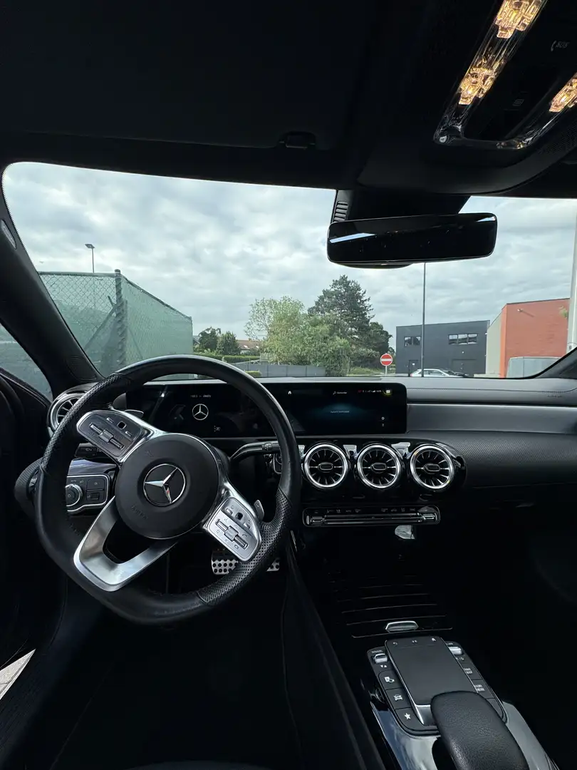 Mercedes-Benz A 180 d AMG Line - 2