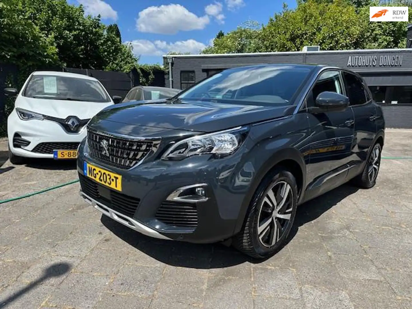 Peugeot 3008 1.6 e-THP (165pk) Allure Aut! Trekhaak! Navi! Grijs - 1
