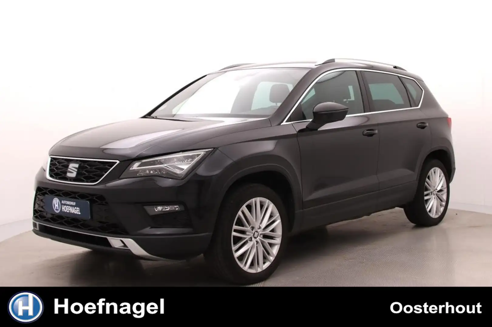 SEAT Ateca 1.5 TSI Xcellence Automaat | Trekhaak | Camera | A Zwart - 1