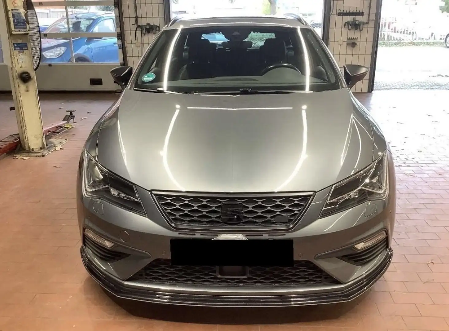 SEAT Leon 2.0 TSI Start&Stop DSG Cupra 300 - 1