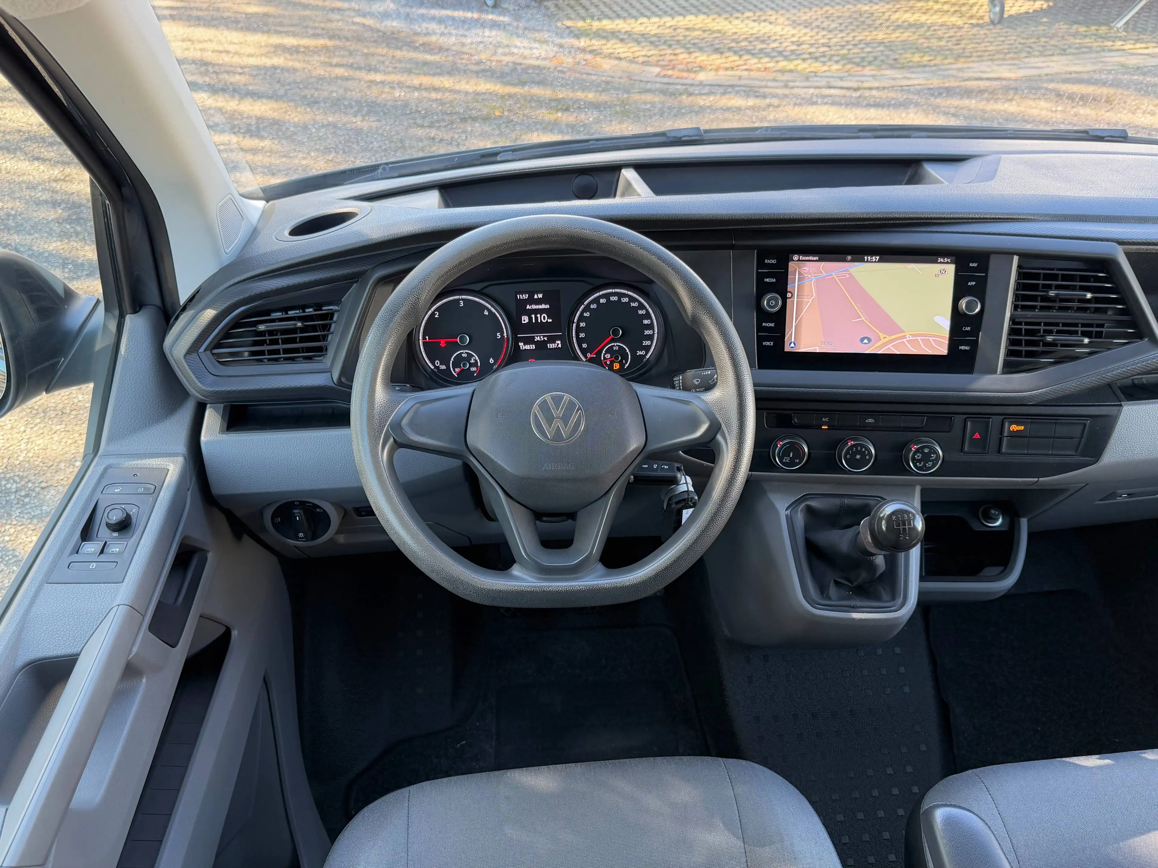 Volkswagen T6.1 Transporter 2.0TDI ✅ Airco/Navi/GARANTIE/Cruise/Trekhaak/Dakrail — photo 7