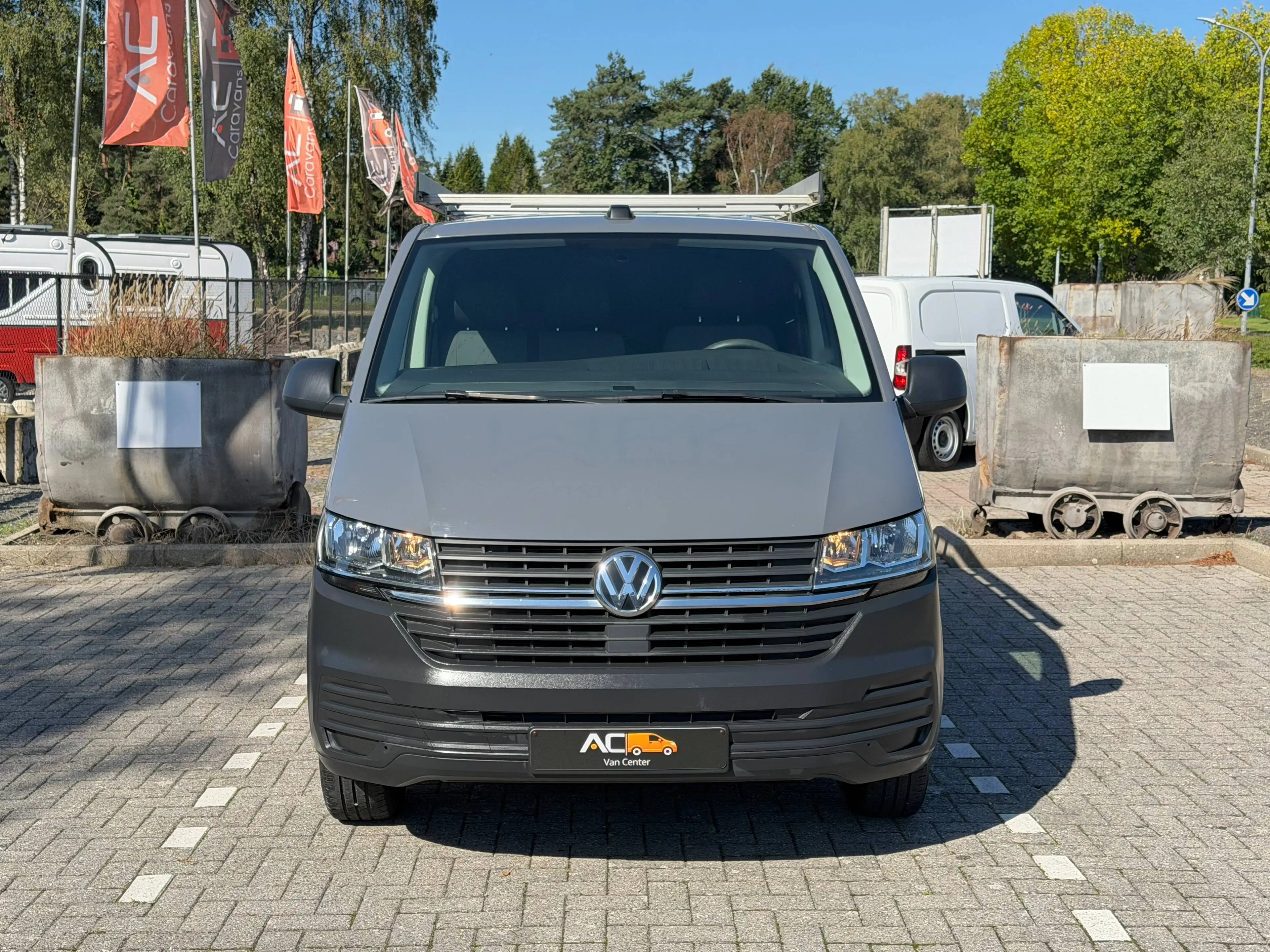 Volkswagen T6.1 Transporter 2.0TDI ✅ Airco/Navi/GARANTIE/Cruise/Trekhaak/Dakrail — photo 2