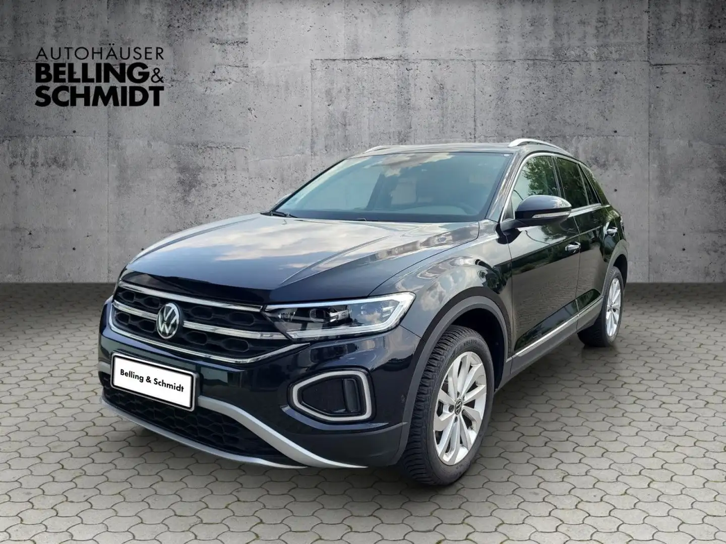 Volkswagen T-Roc 1.5TSI Aut. Style Navi AHK Climatronic LED Schwarz - 1