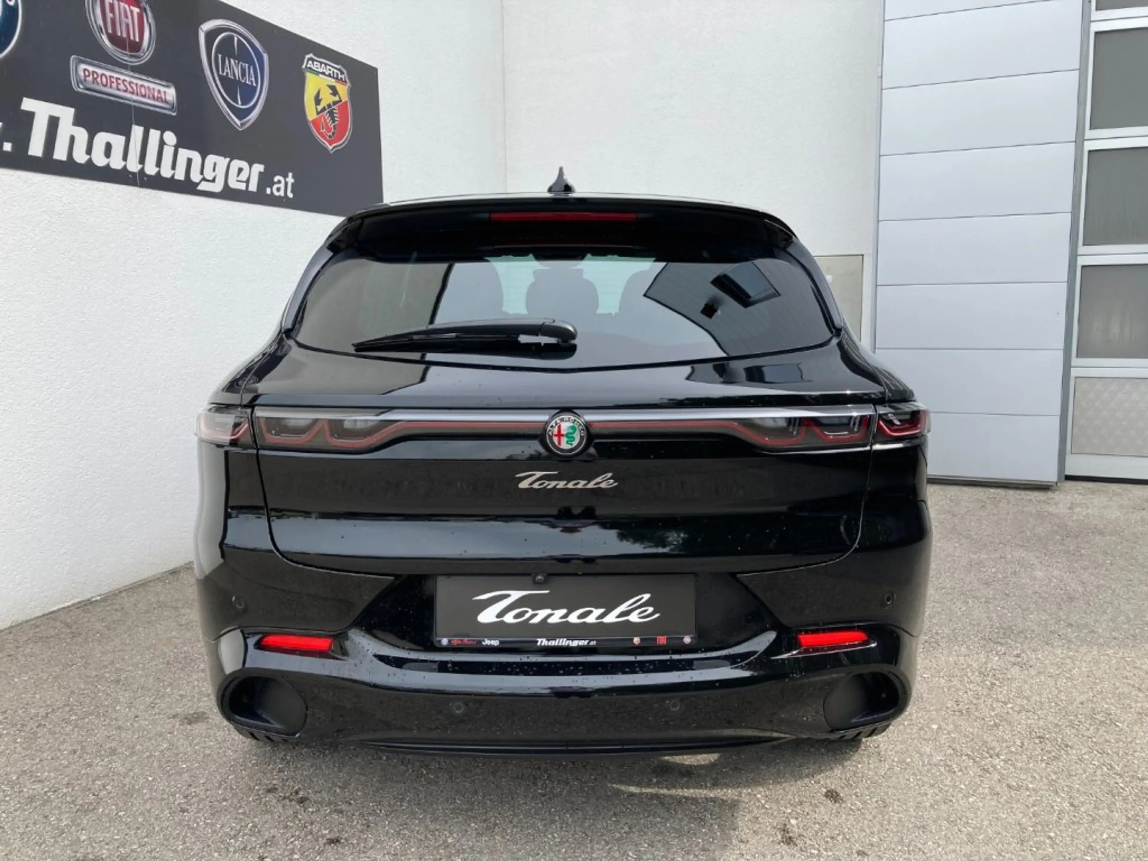 Alfa Romeo Tonale INTENSA IBRIDA 160PS — photo 13