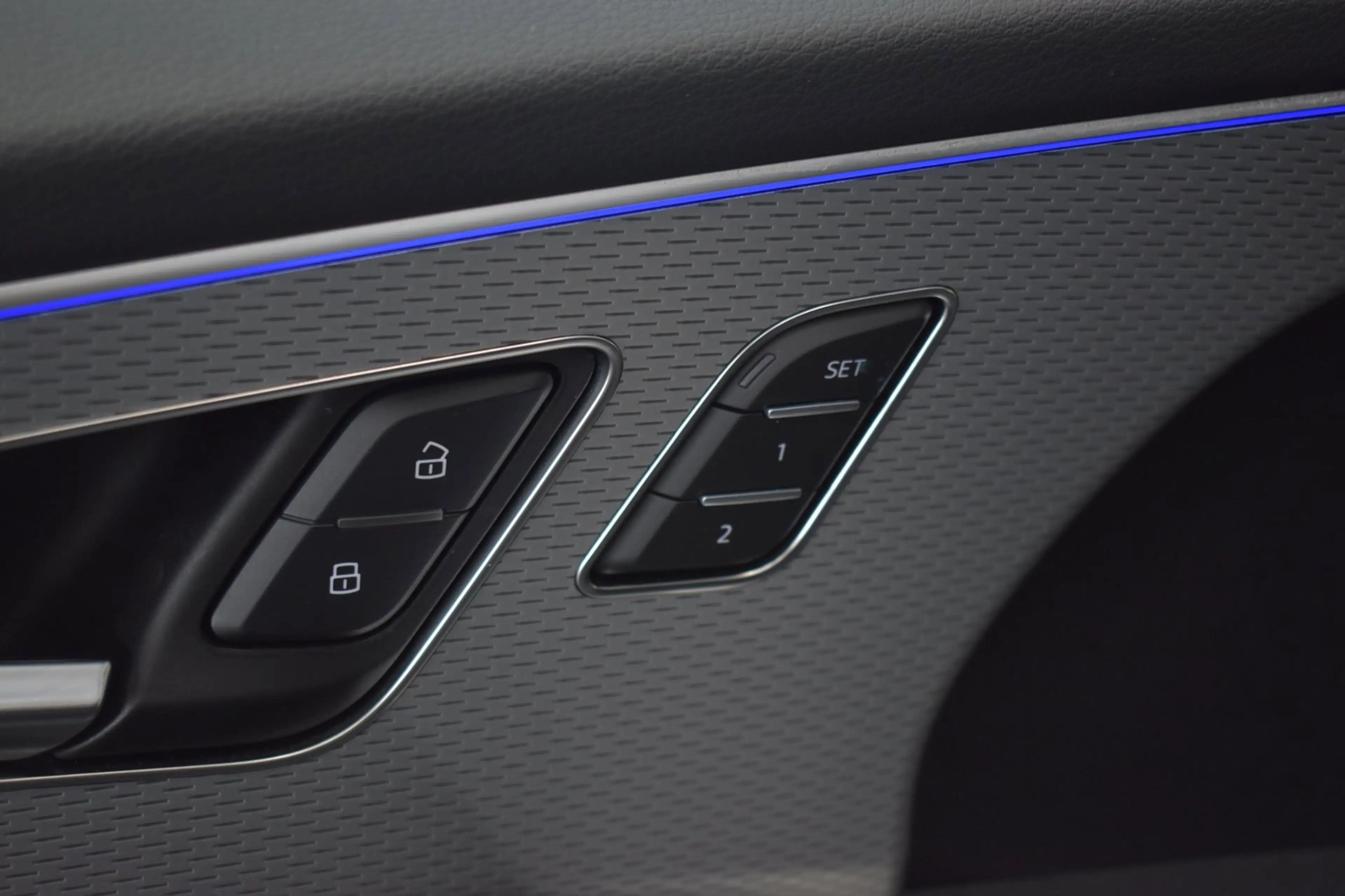 Audi Q8 60 TFSI e Quattro S-Line Competition 490pk | AKRAP — photo 21